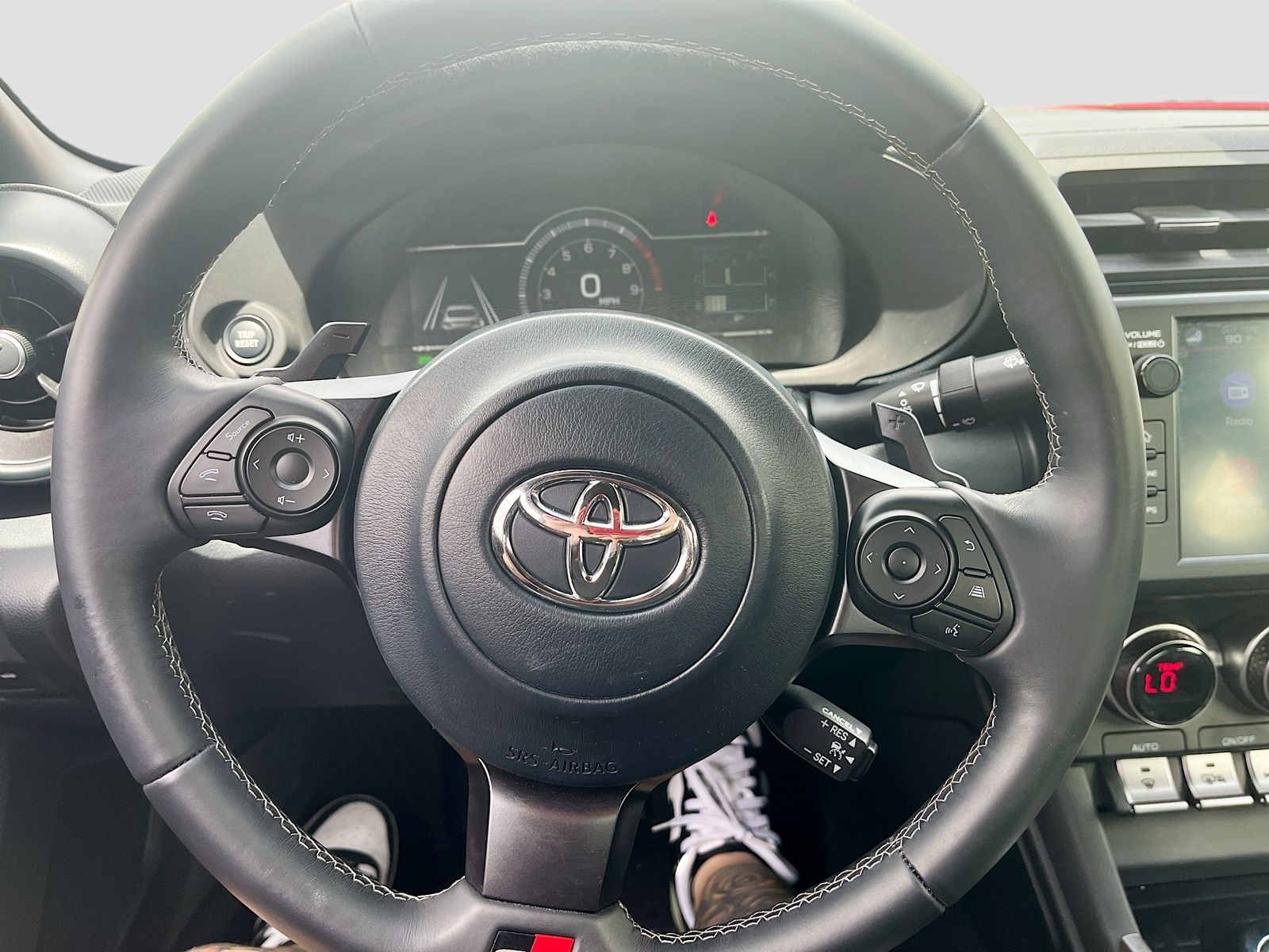 Used 2022 Black GMC Denali image 11