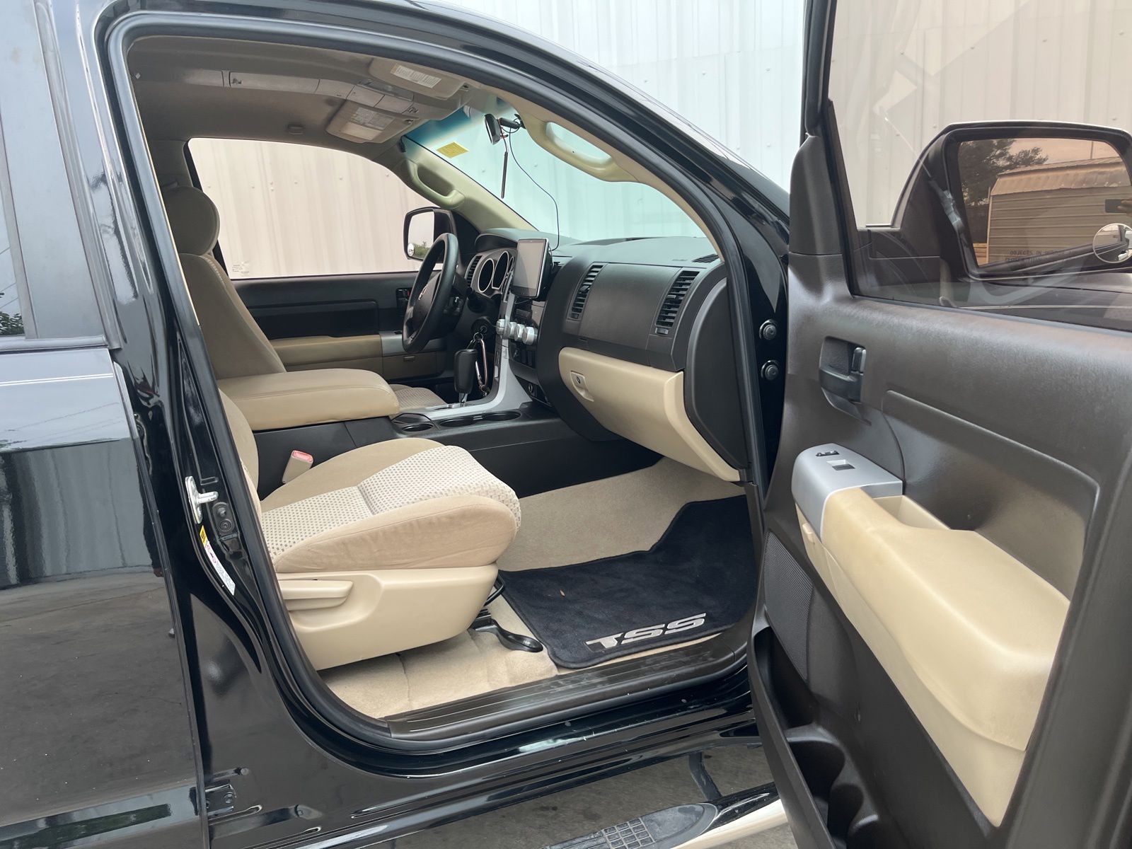 Used Car 2008 Toyota Tundra  Sr5 For Sale Under $10,000 In Austin, Texas