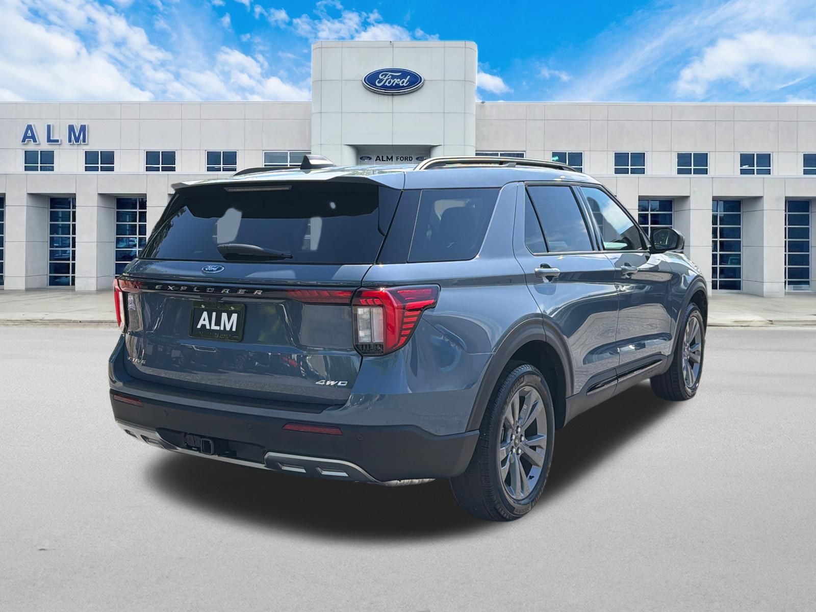 New 2026 Vapor Blue Metallic Ford Active image 6