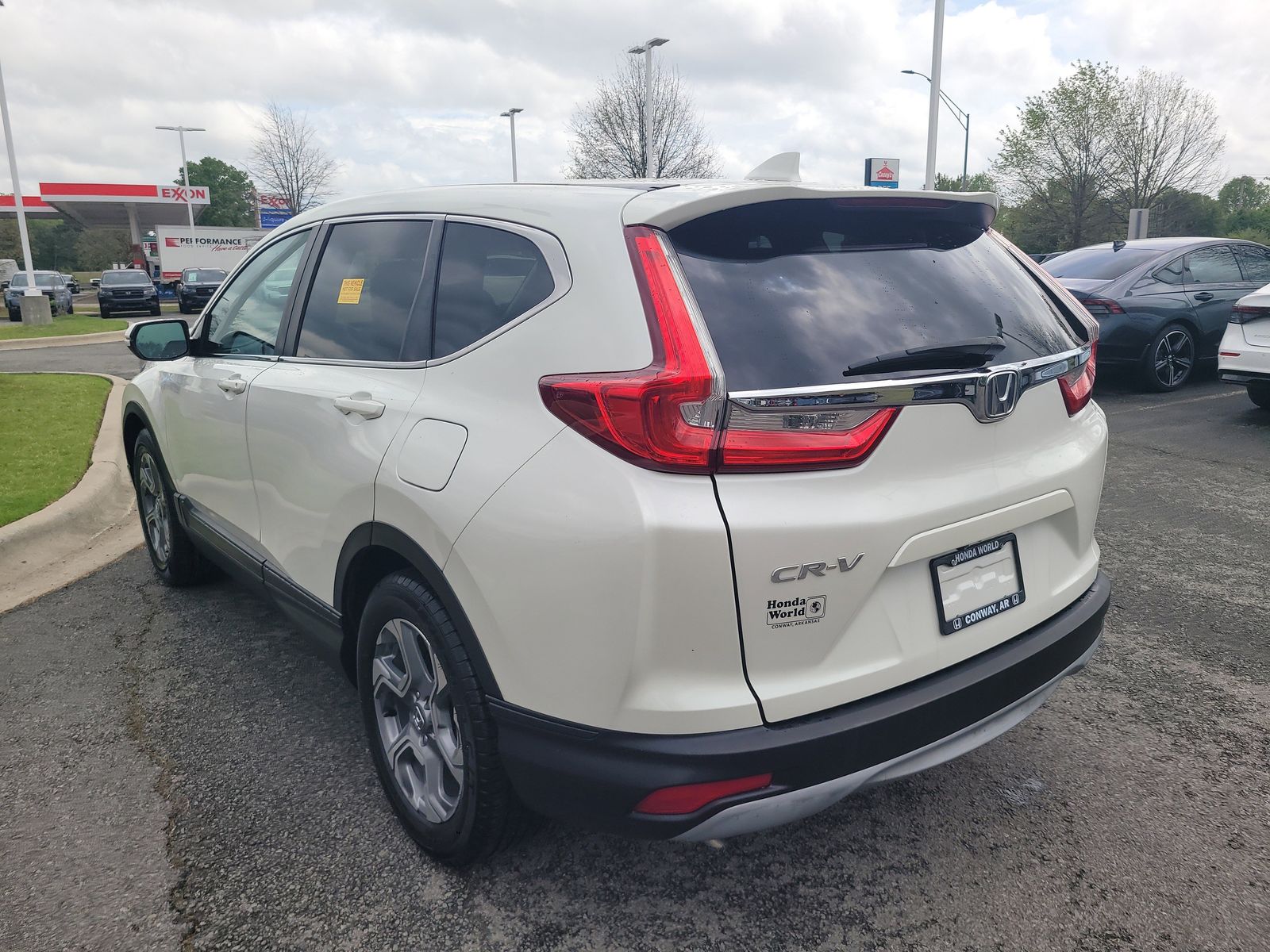 View vehicle photo 5