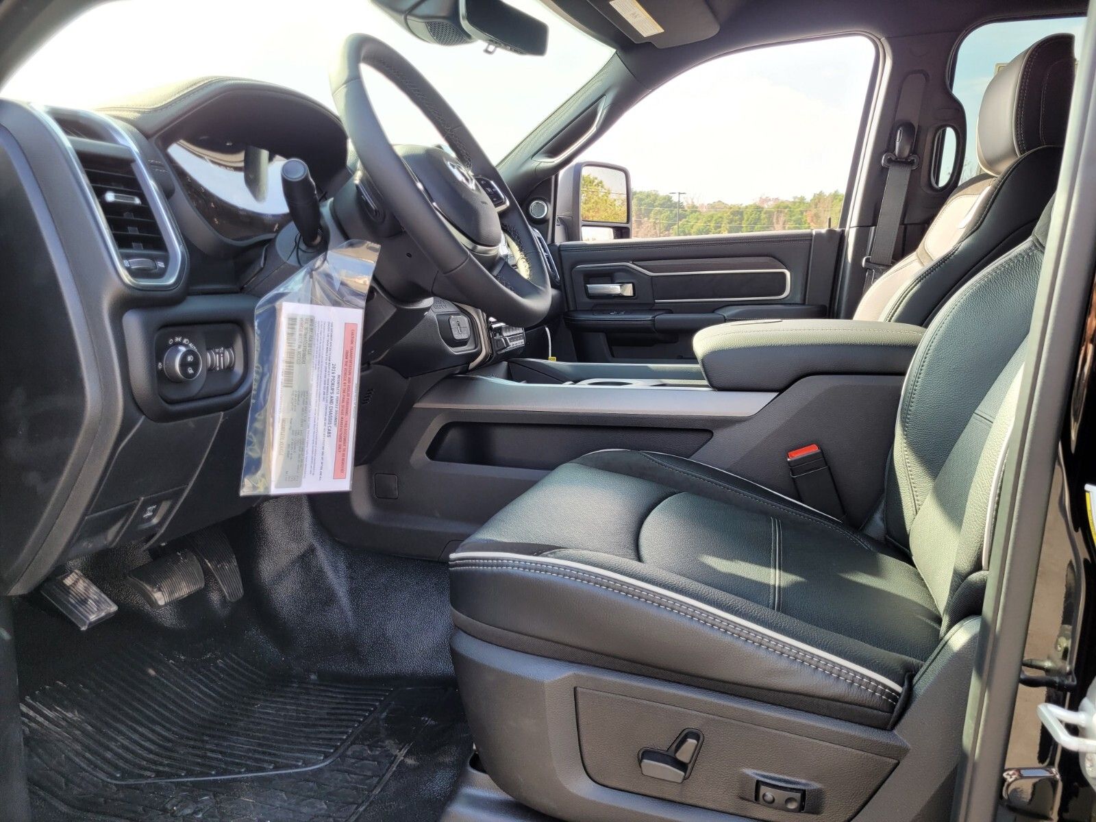 2026 Ram 3500 Big Horn photo 3