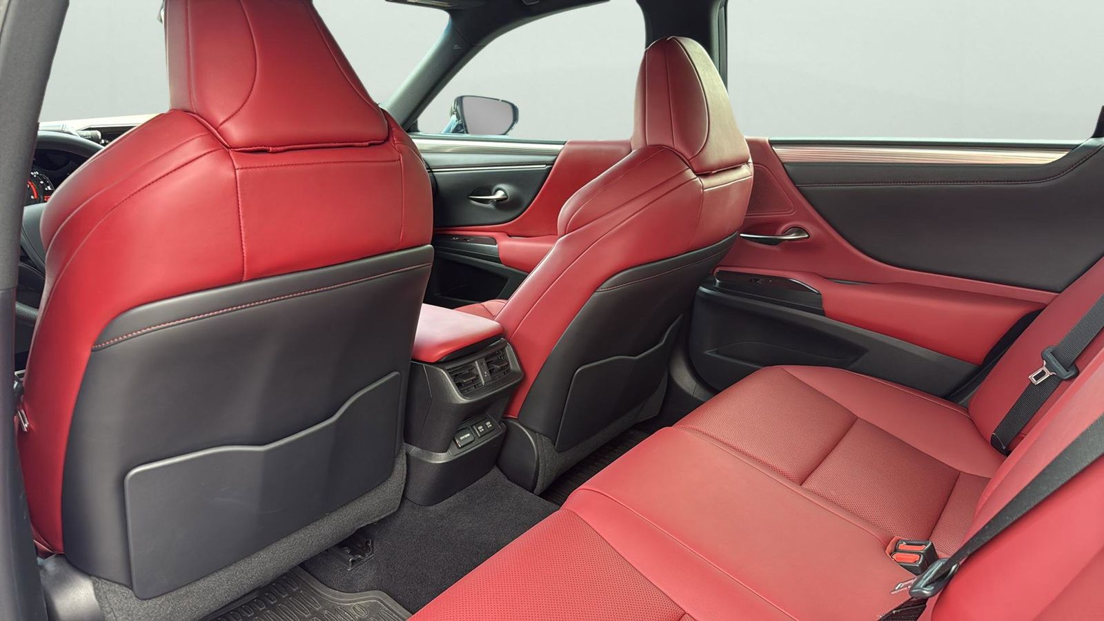 Used Car 2021 Lexus Es  350 F Sport For Sale In Austin, Texas