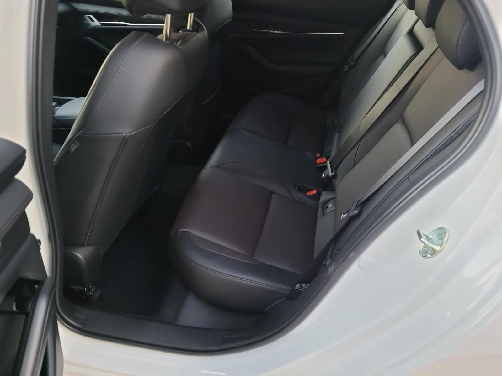 New Snowflake White Pearl 2026 Mazda MAZDA3 2.5 S Premium for Sale