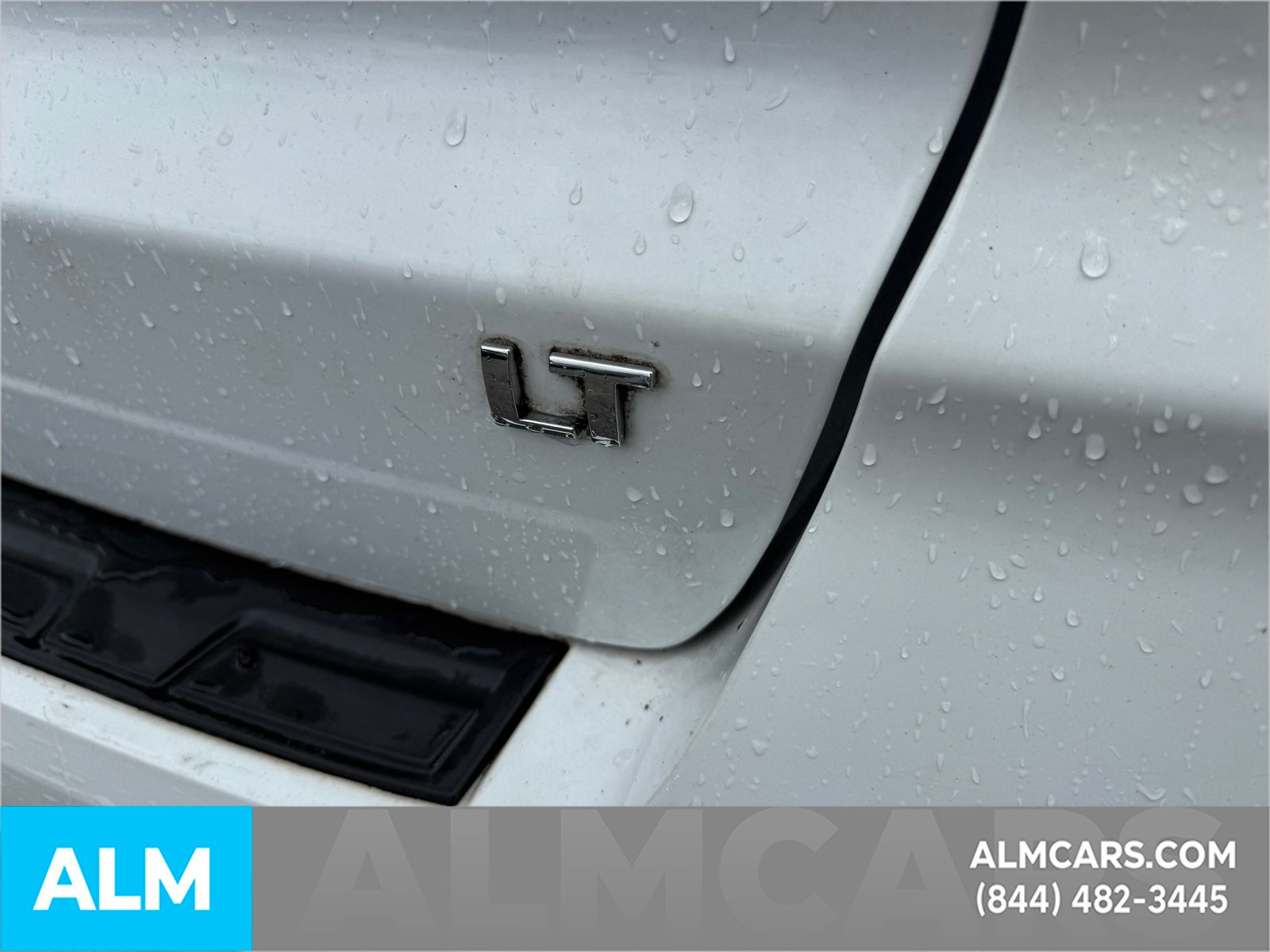 Used 2017 White Chevrolet LT image 6