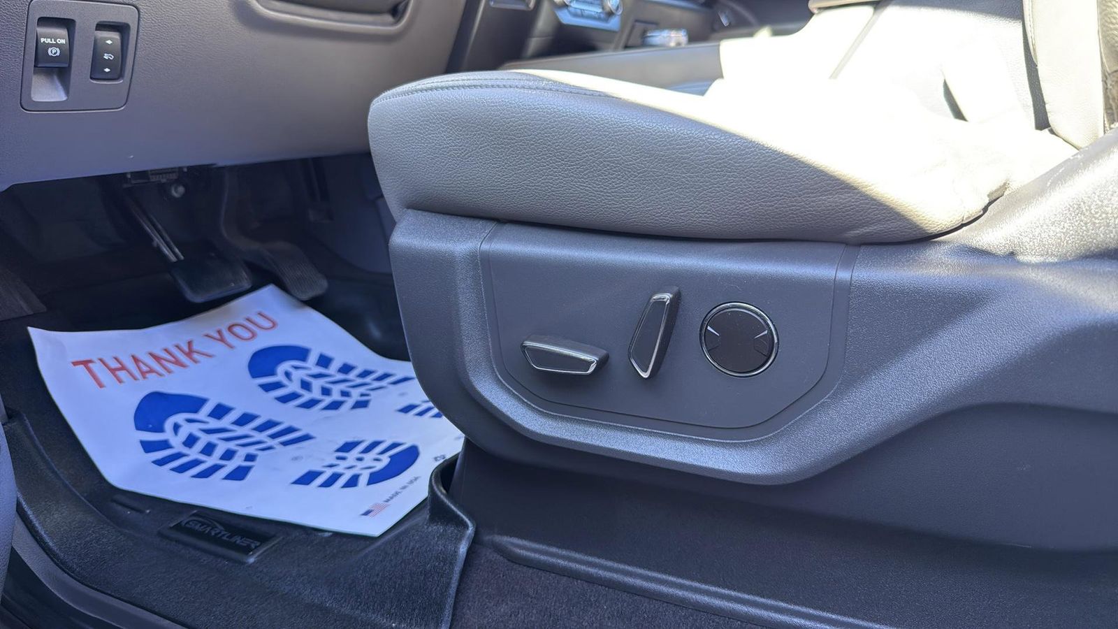 Used Car 2020 Ford Expedition Max  Limited For Sale Under $30,000 In Austin, Texas