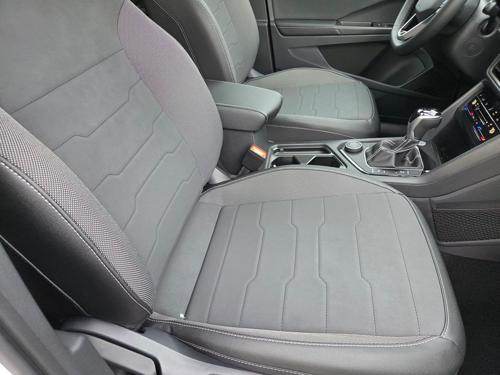 new 2026 Volkswagen Taos car, priced at $33,490