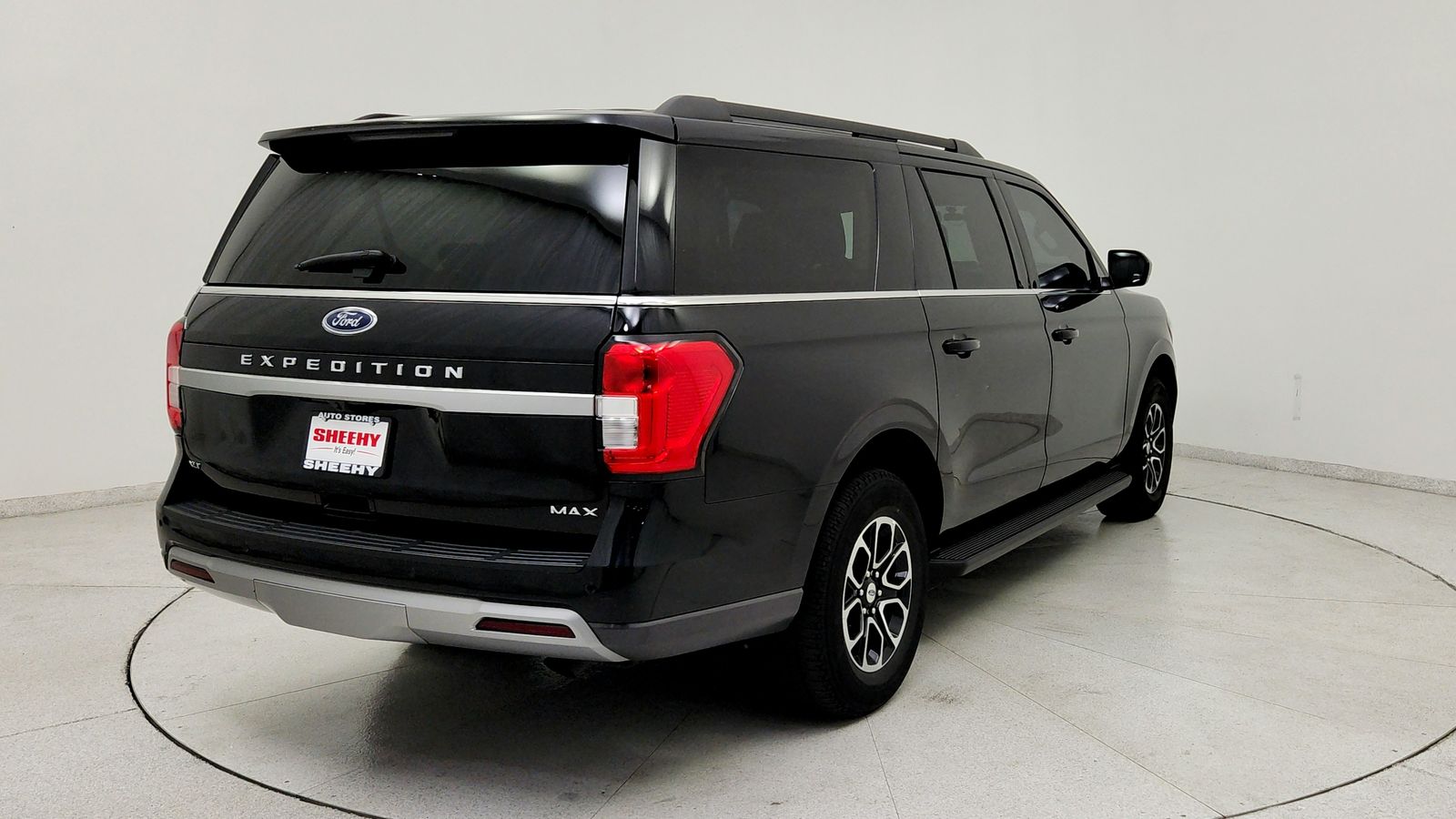 Certified Used 2023 Black Ford XLT image 6