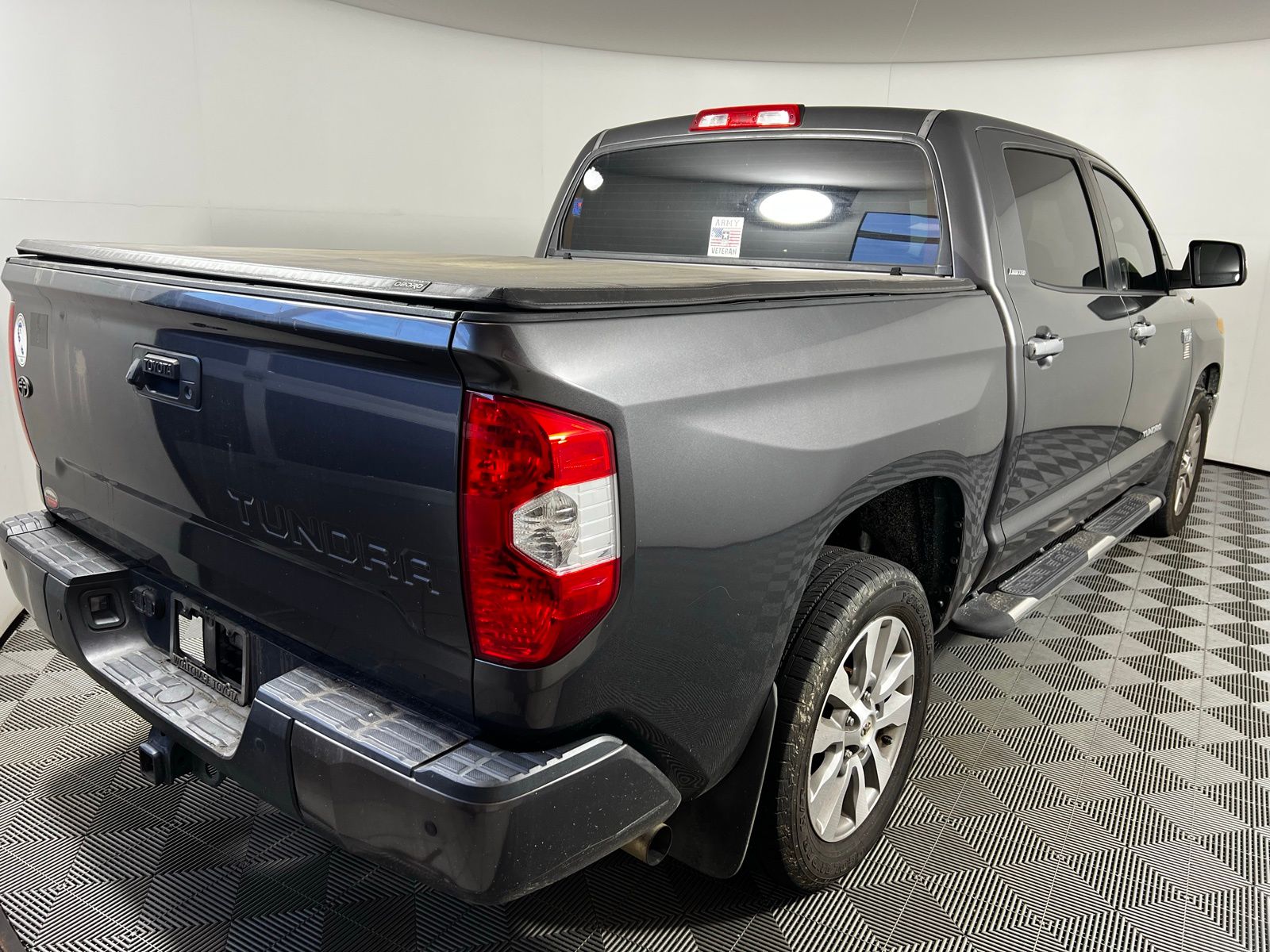 2016 Toyota Tundra Limited 5
