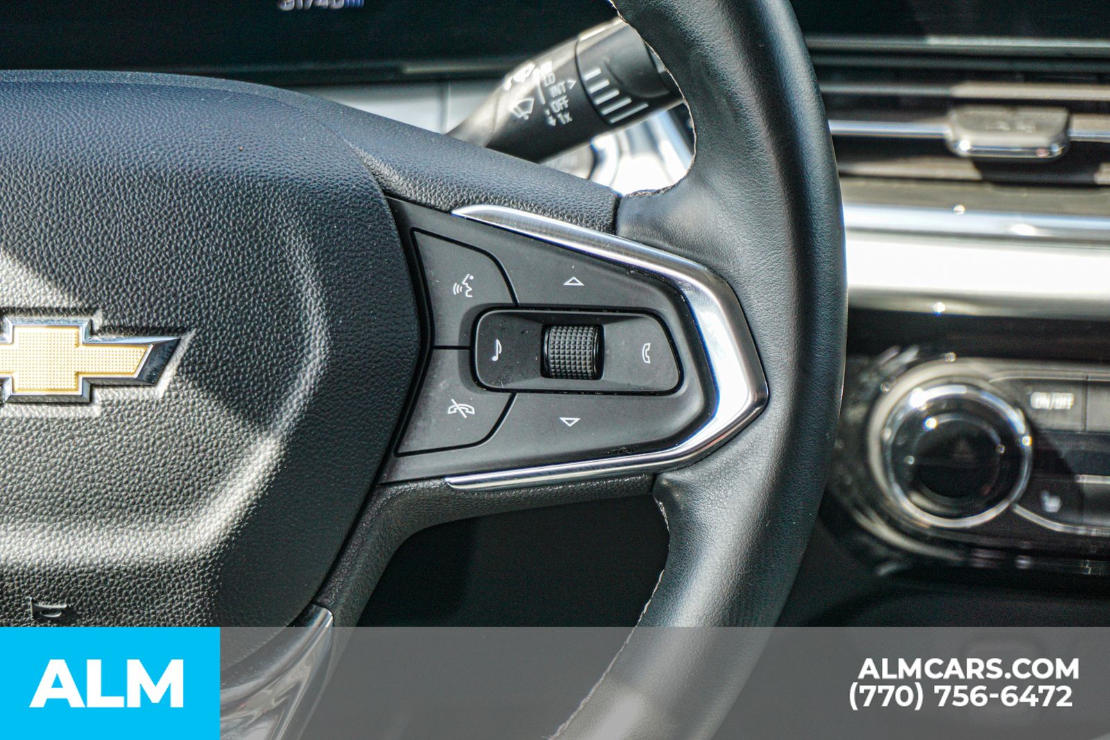Used 2025 Gray Chevrolet LT image 31