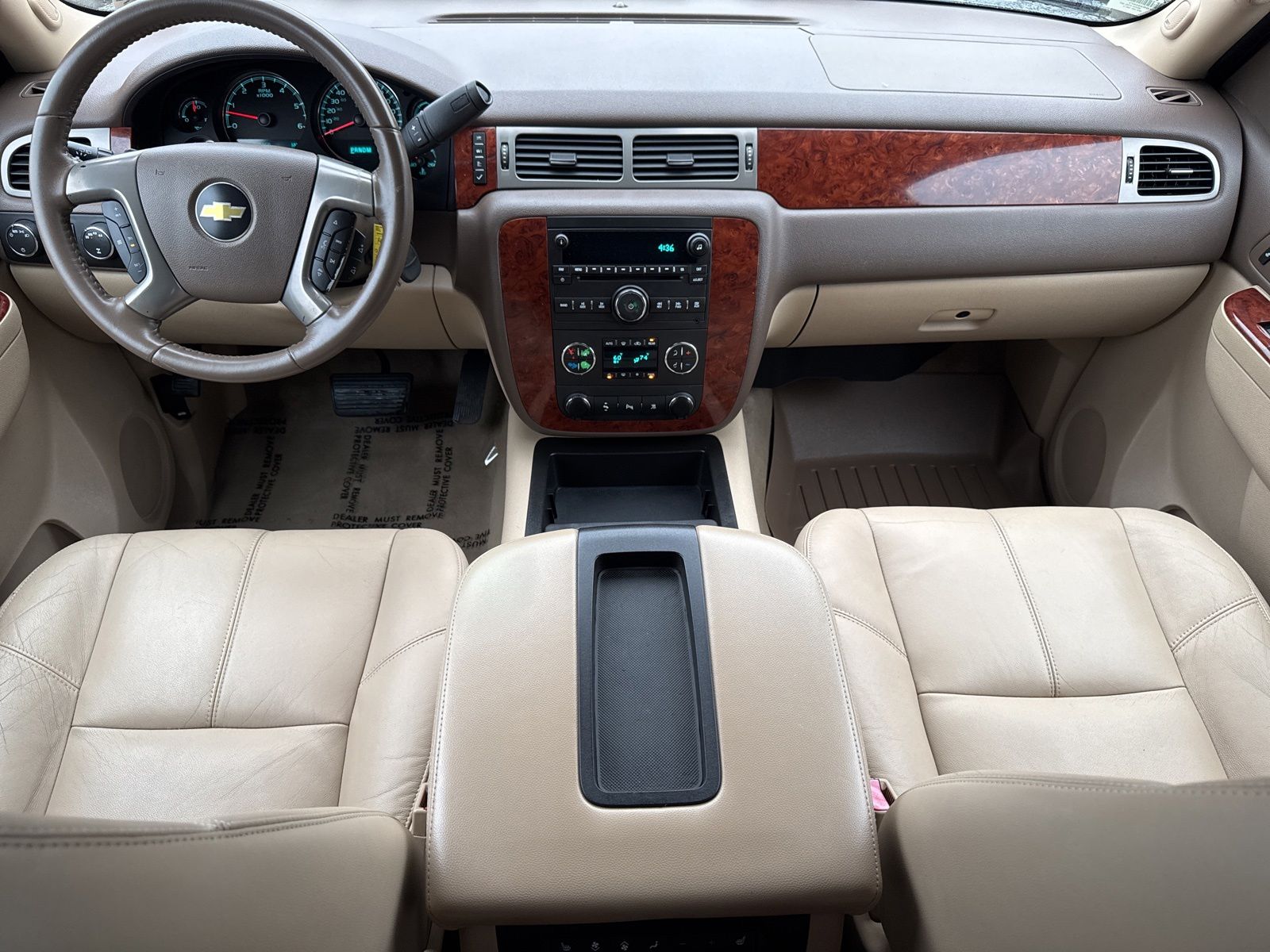 View vehicle photo 4