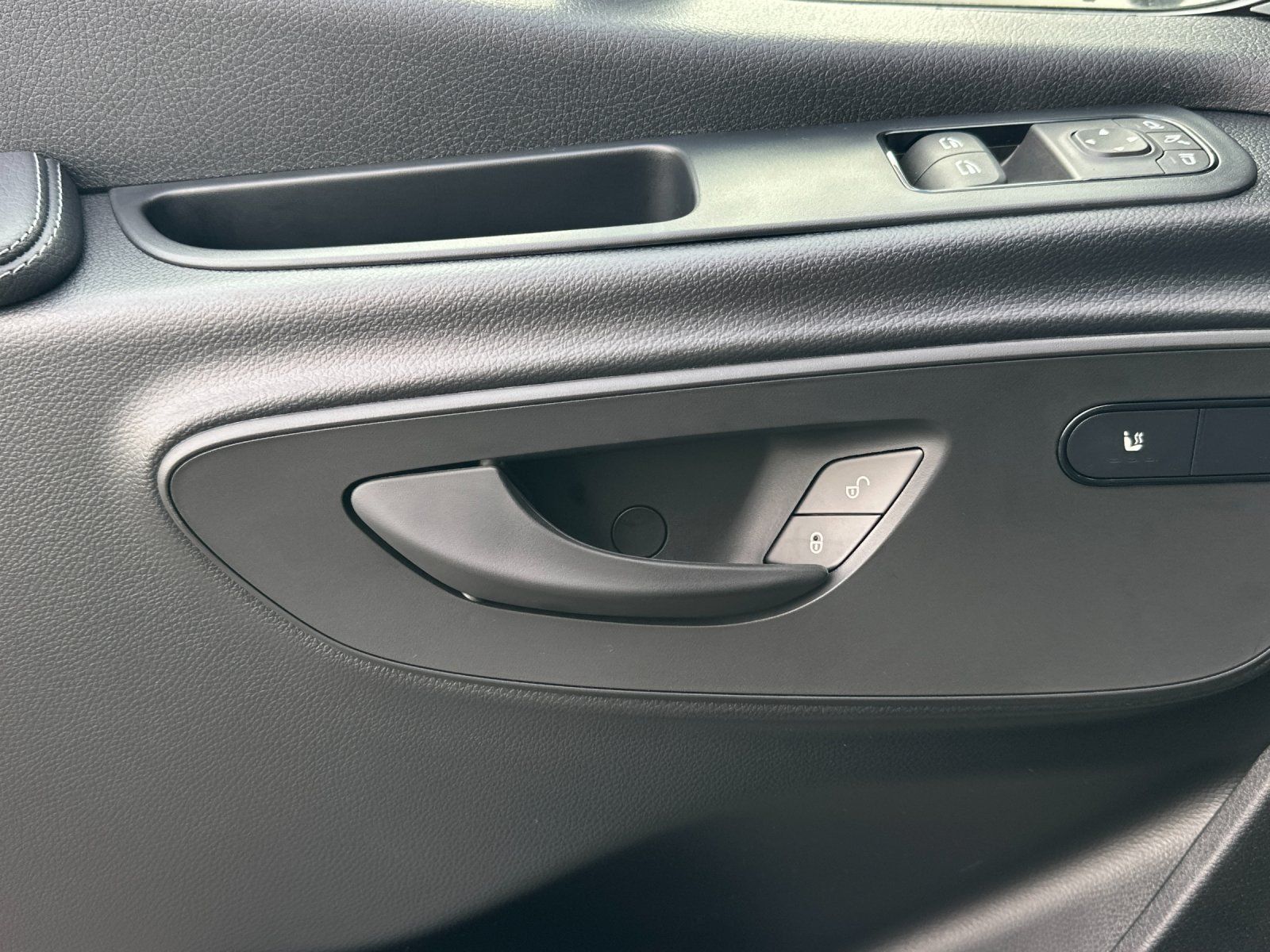 new 2026 Mercedes-Benz Sprinter 2500 car