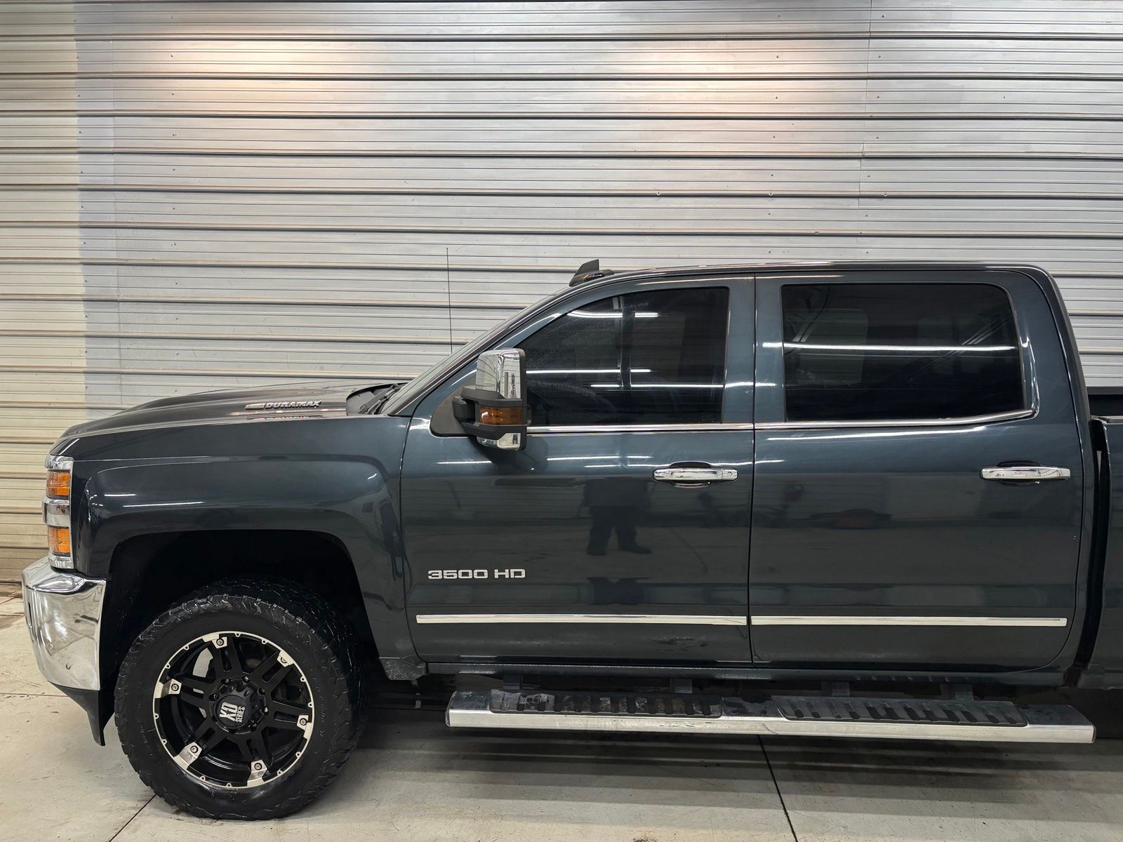Photo 3 of 2019 Chevrolet Silverado 3500HD LTZ