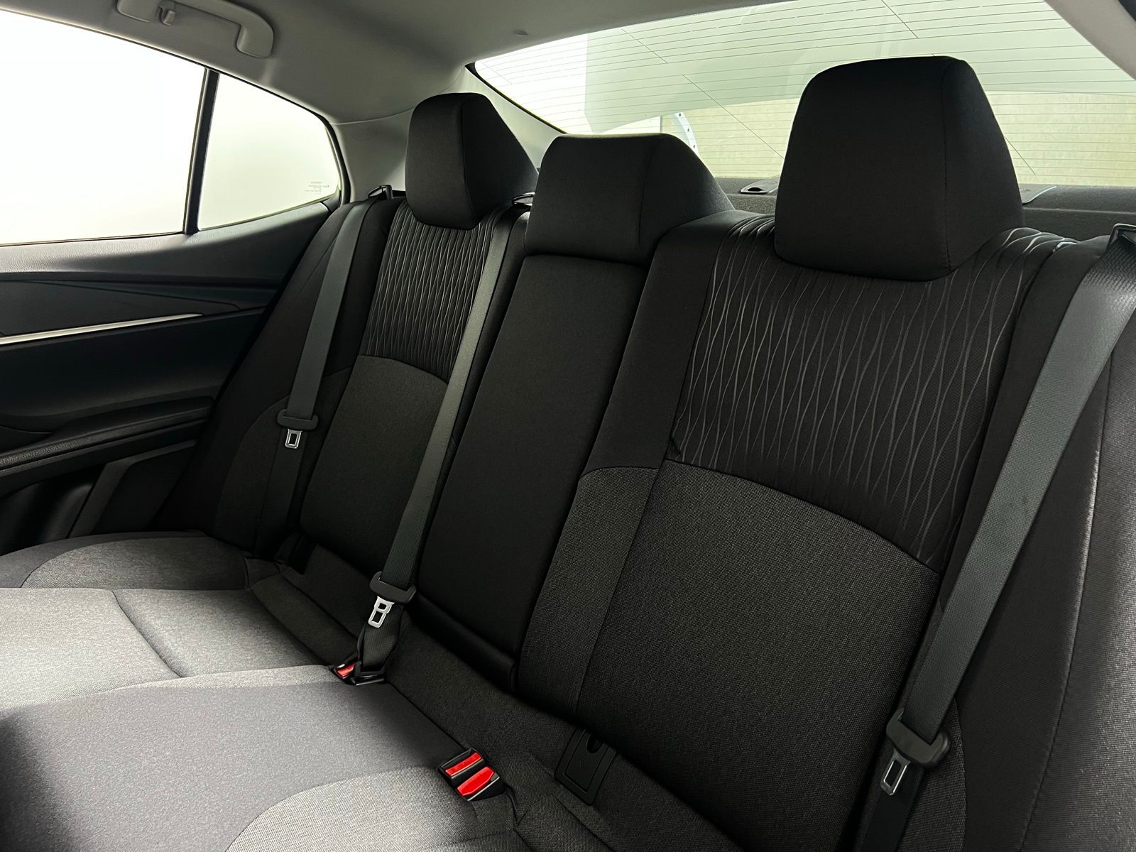 Thumbnail: 2025 Toyota Camry - 21