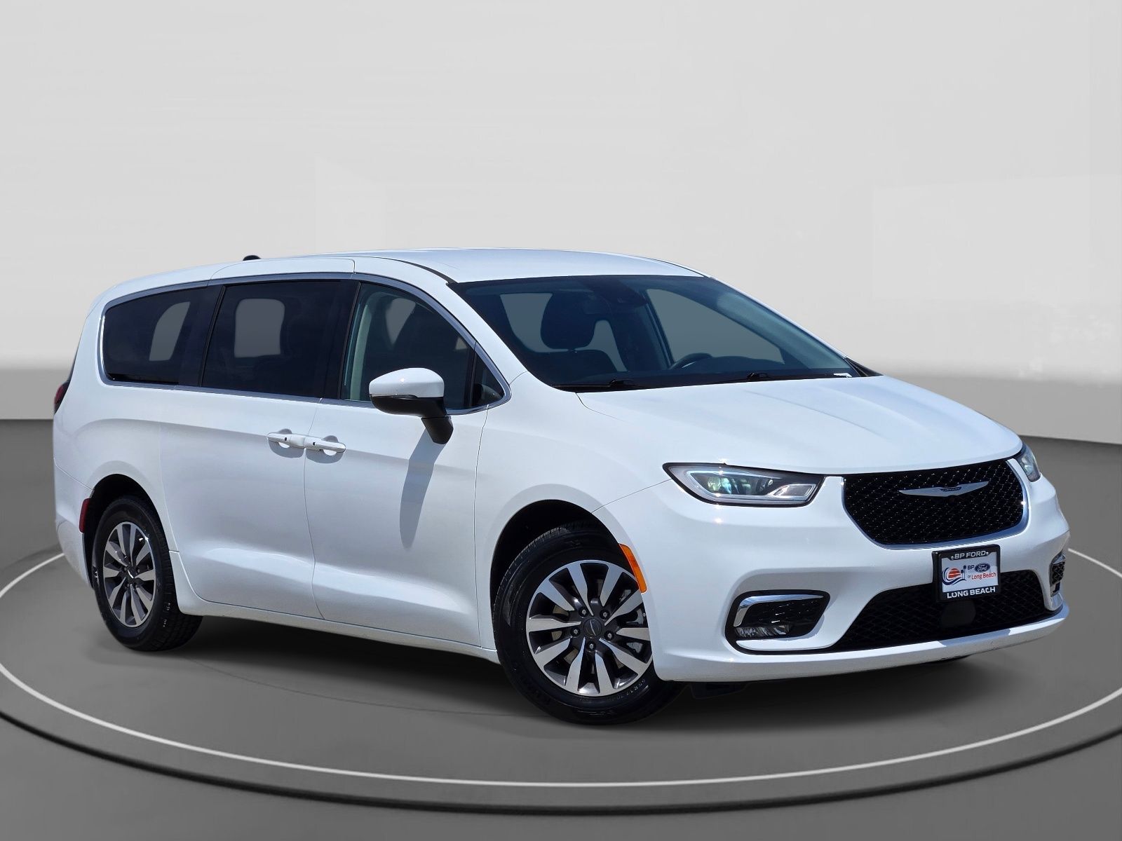 2023 Chrysler Pacifica Hybrid Touring L FWD