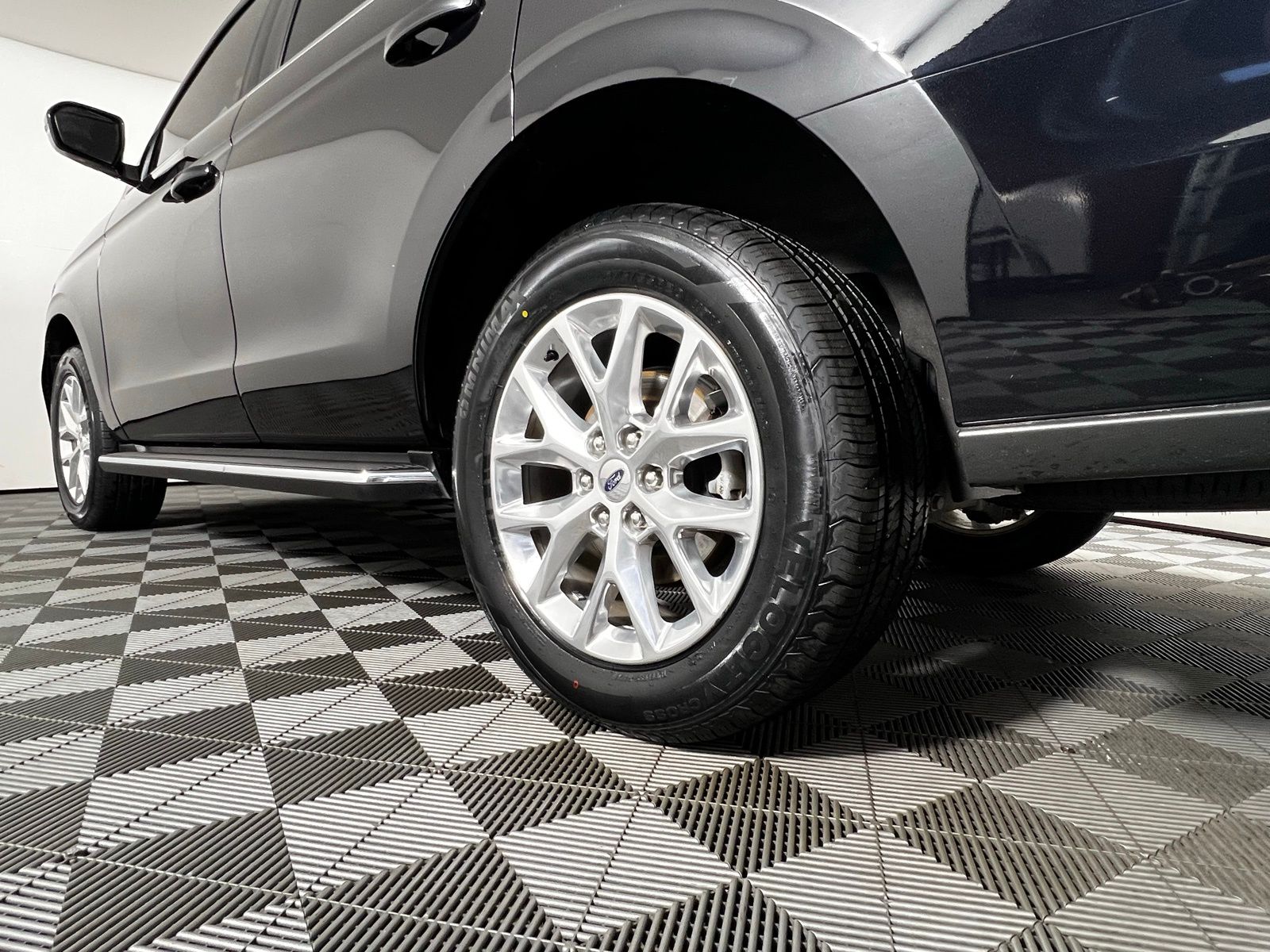 Thumbnail: 2021 Ford Expedition - 23