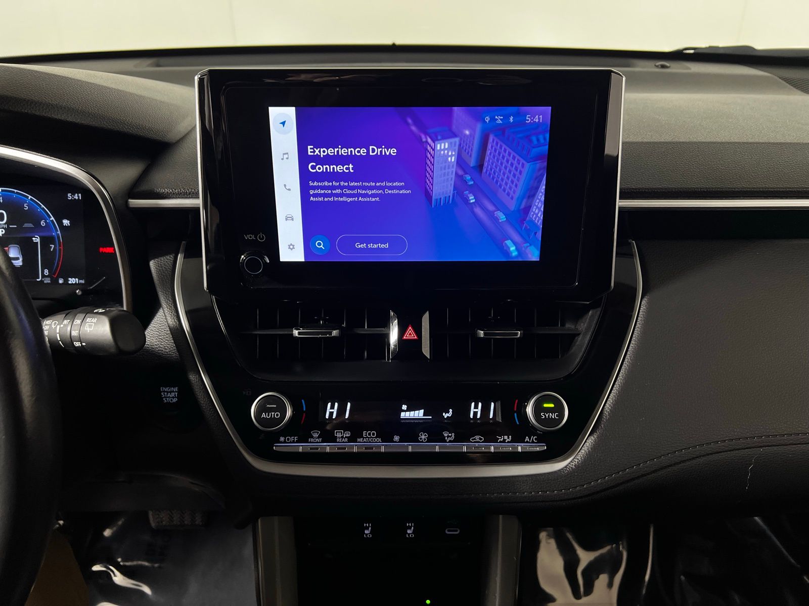 Thumbnail: 2024 Toyota Corolla Cross - 17