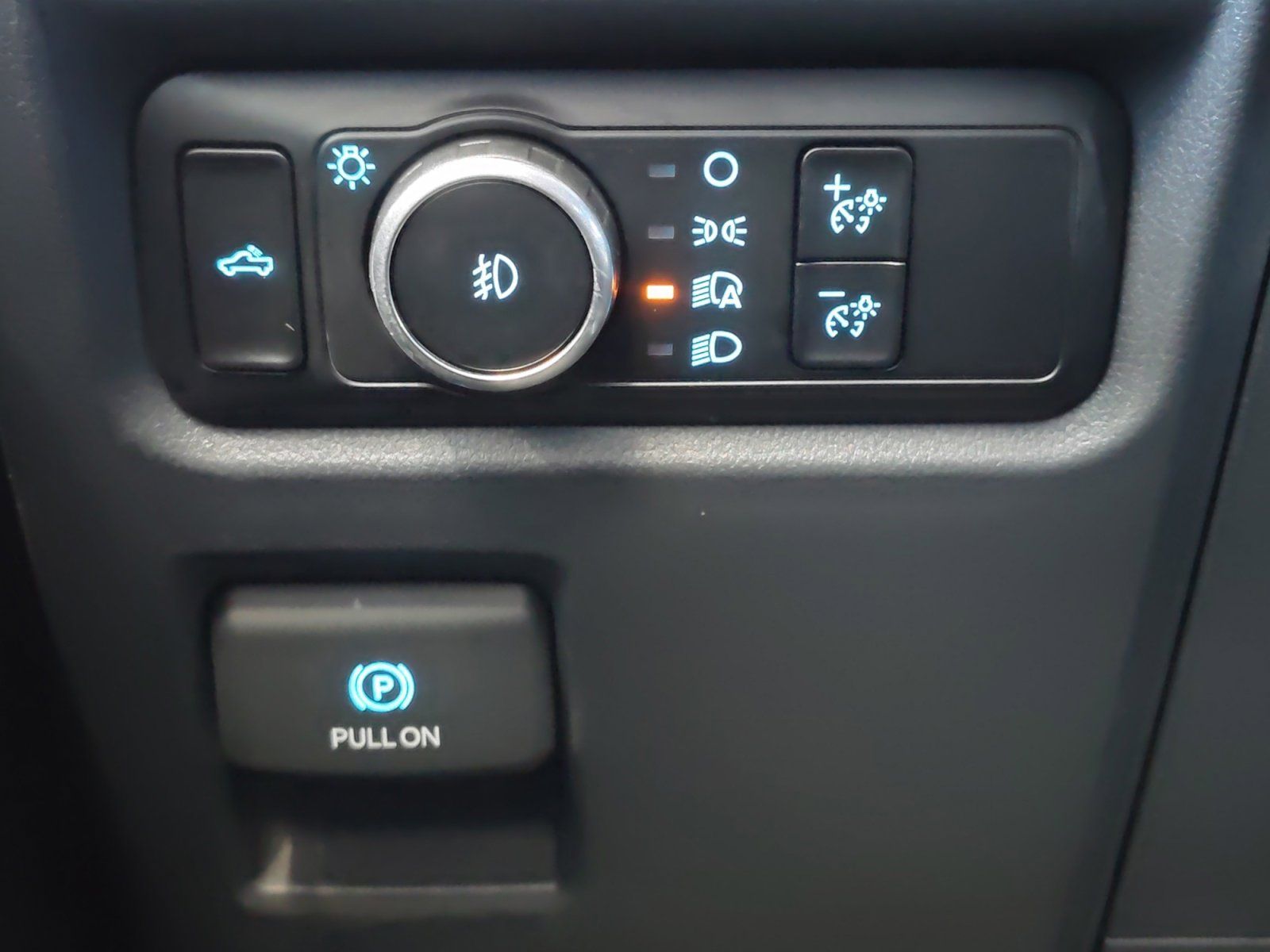 Used Car 2023 Ford F-150  Xl For Sale Under $30,000 In San Antonio, Texas