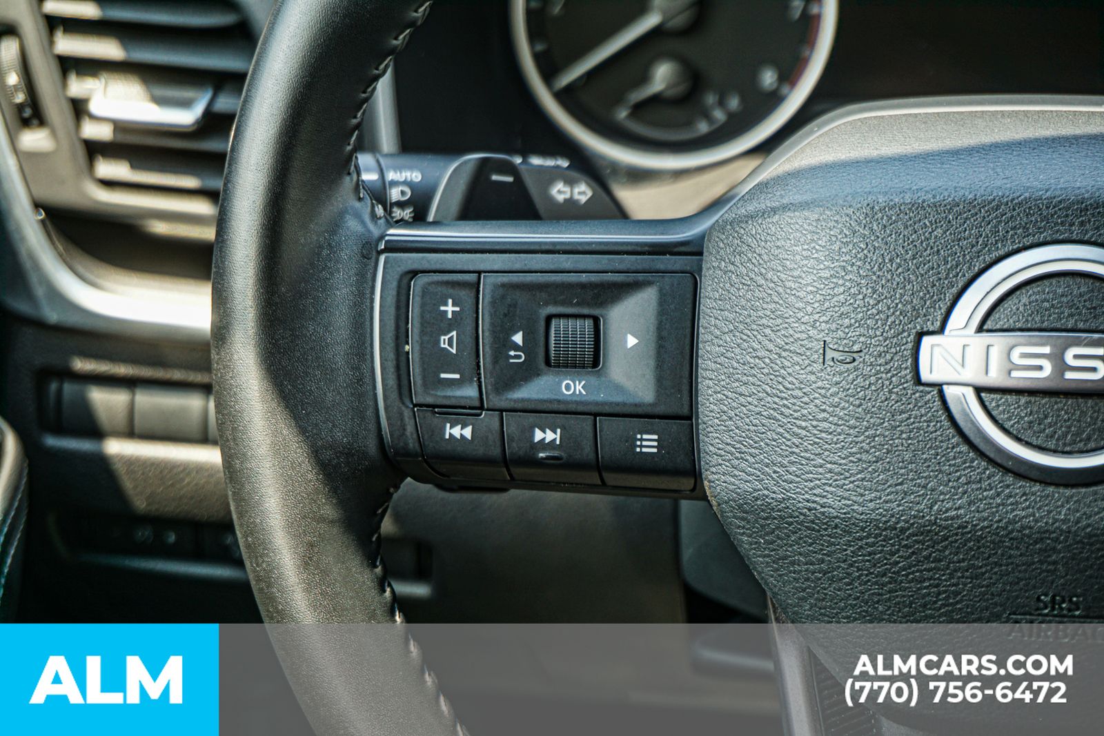 Used 2025 Black Nissan SV image 30