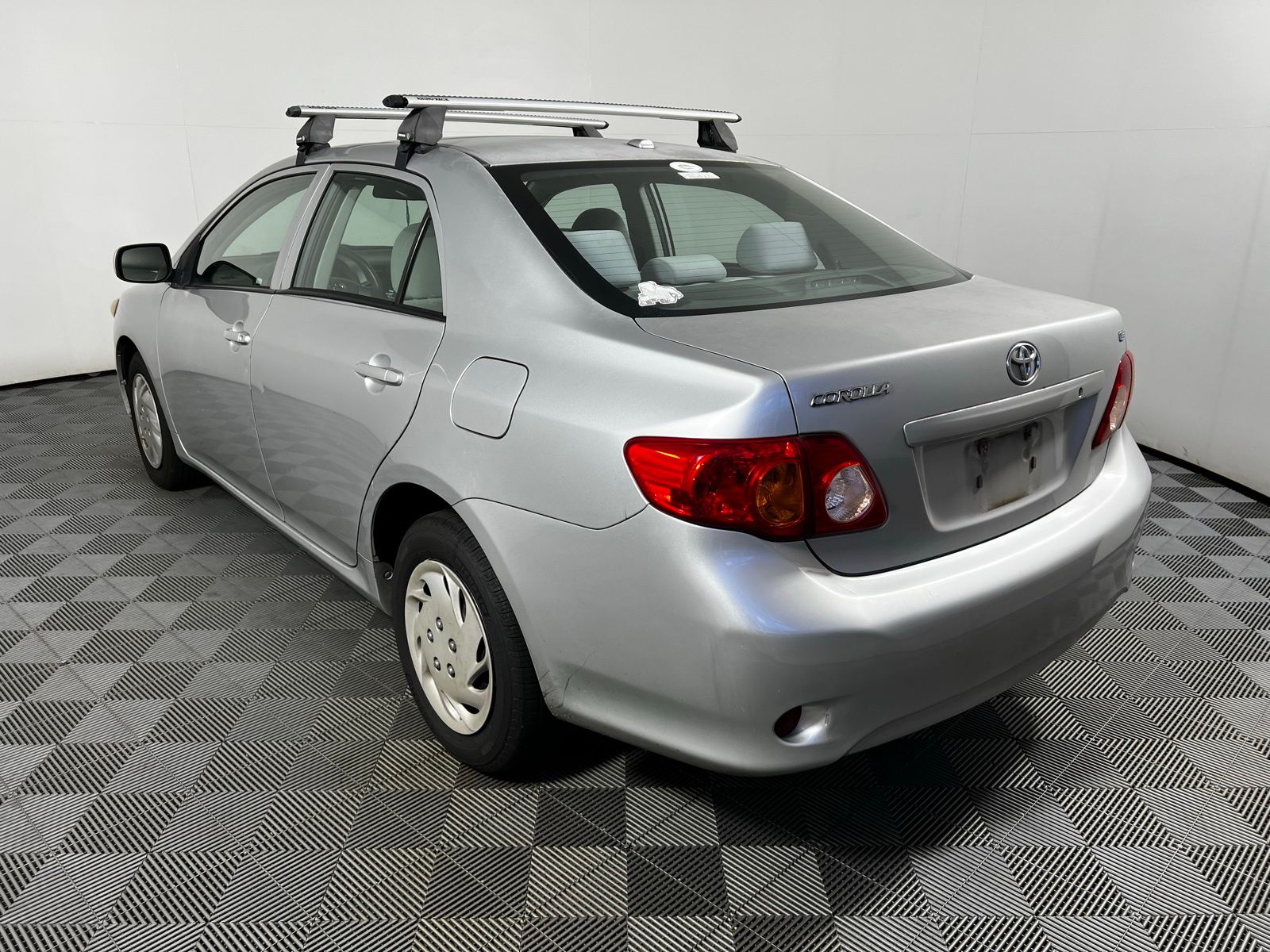 2010 Toyota Corolla LE 7