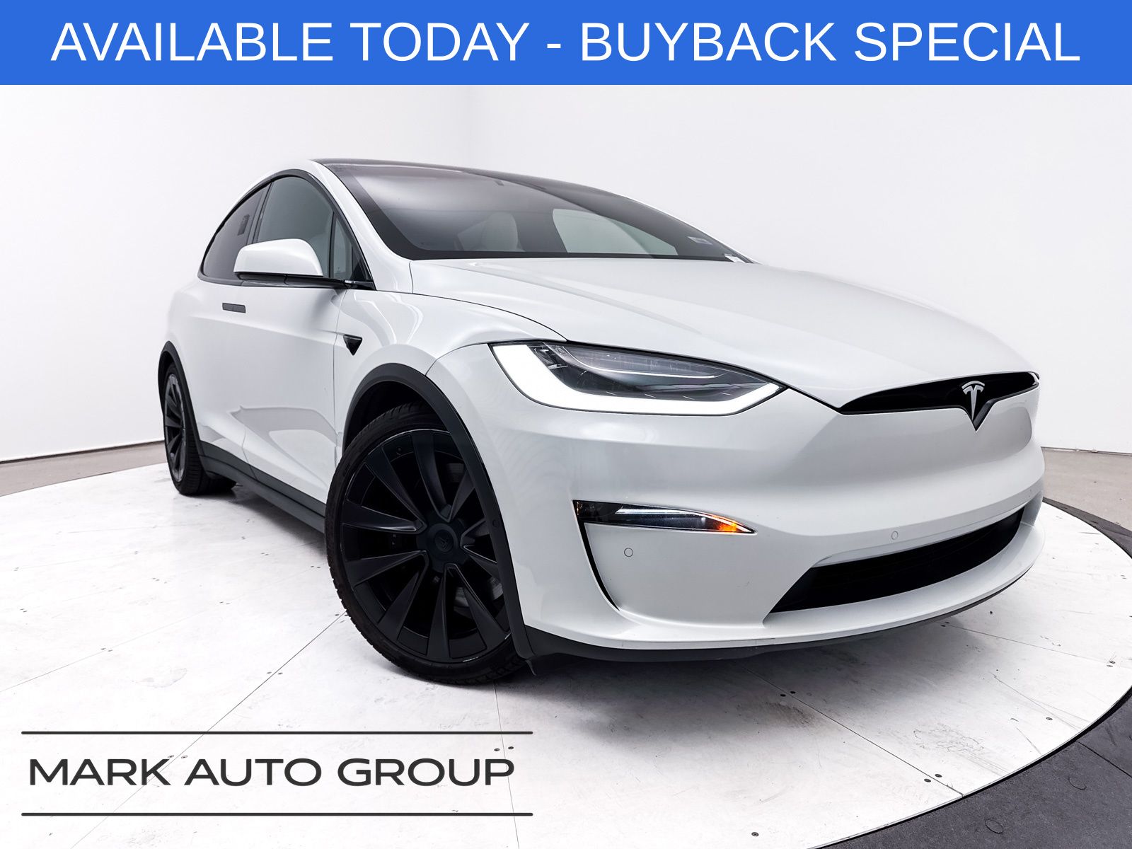 2022 Tesla Model X Base