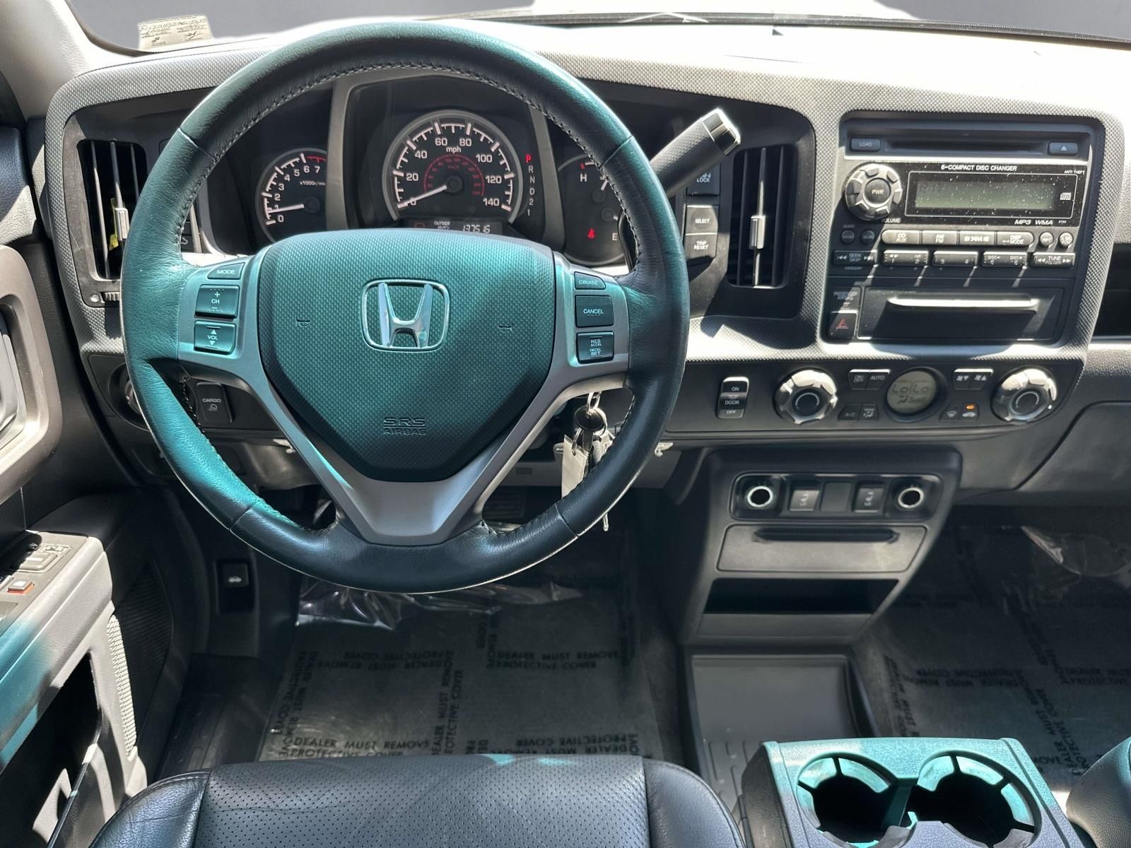 Used 2010  Honda RTL image 3
