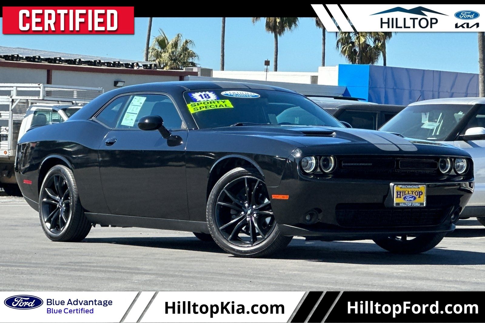 Pitch Black Clearcoat 2018 Dodge Challenger SXT RWD Coupe Rear-Wheel Drive 8-Speed Automatic