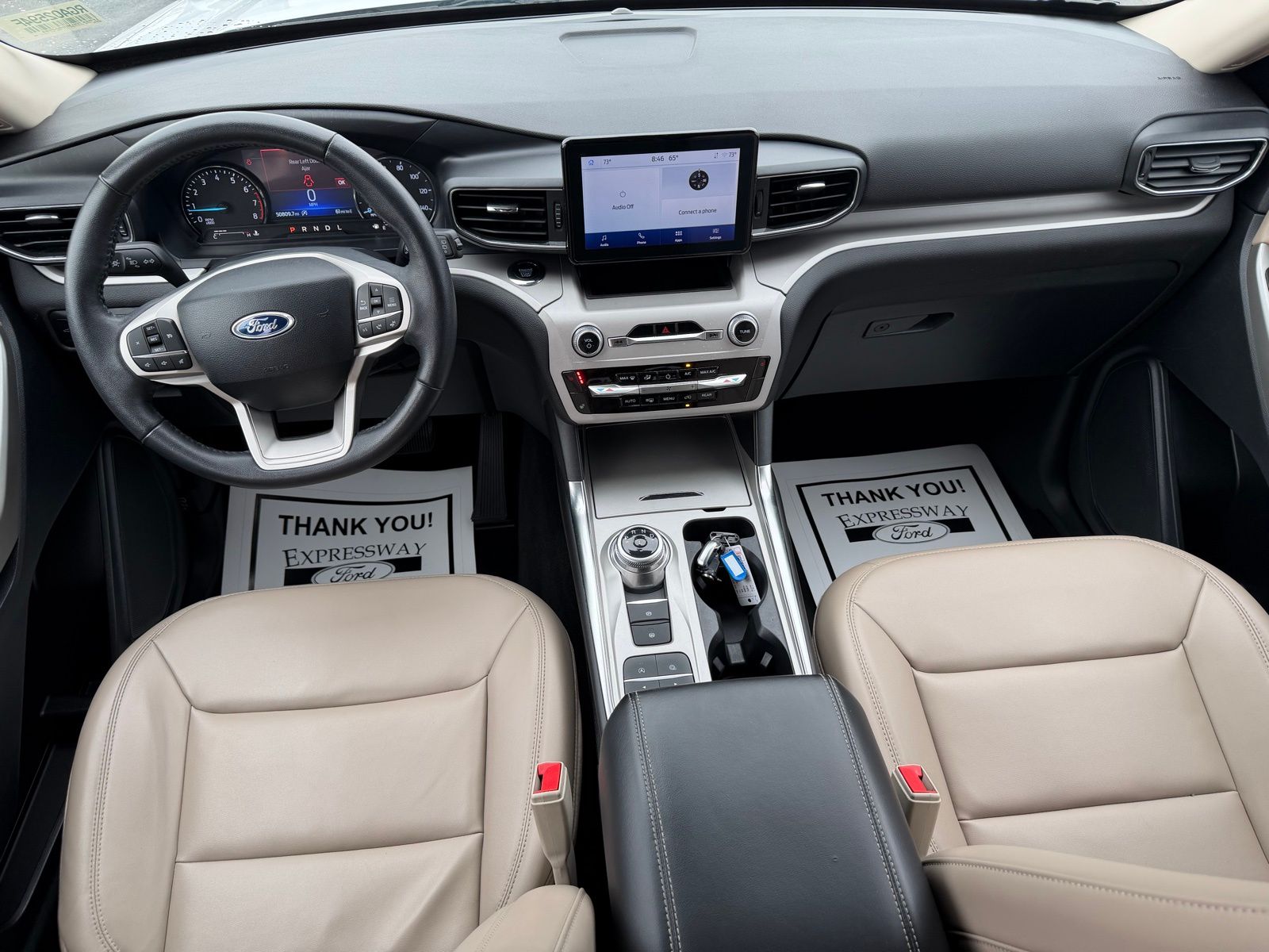 2024 Ford Explorer image 18