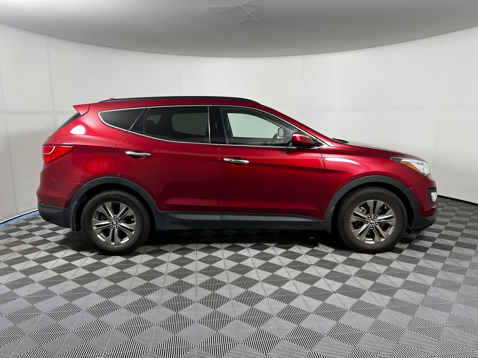 Thumbnail: 2014 Hyundai Santa Fe - 4