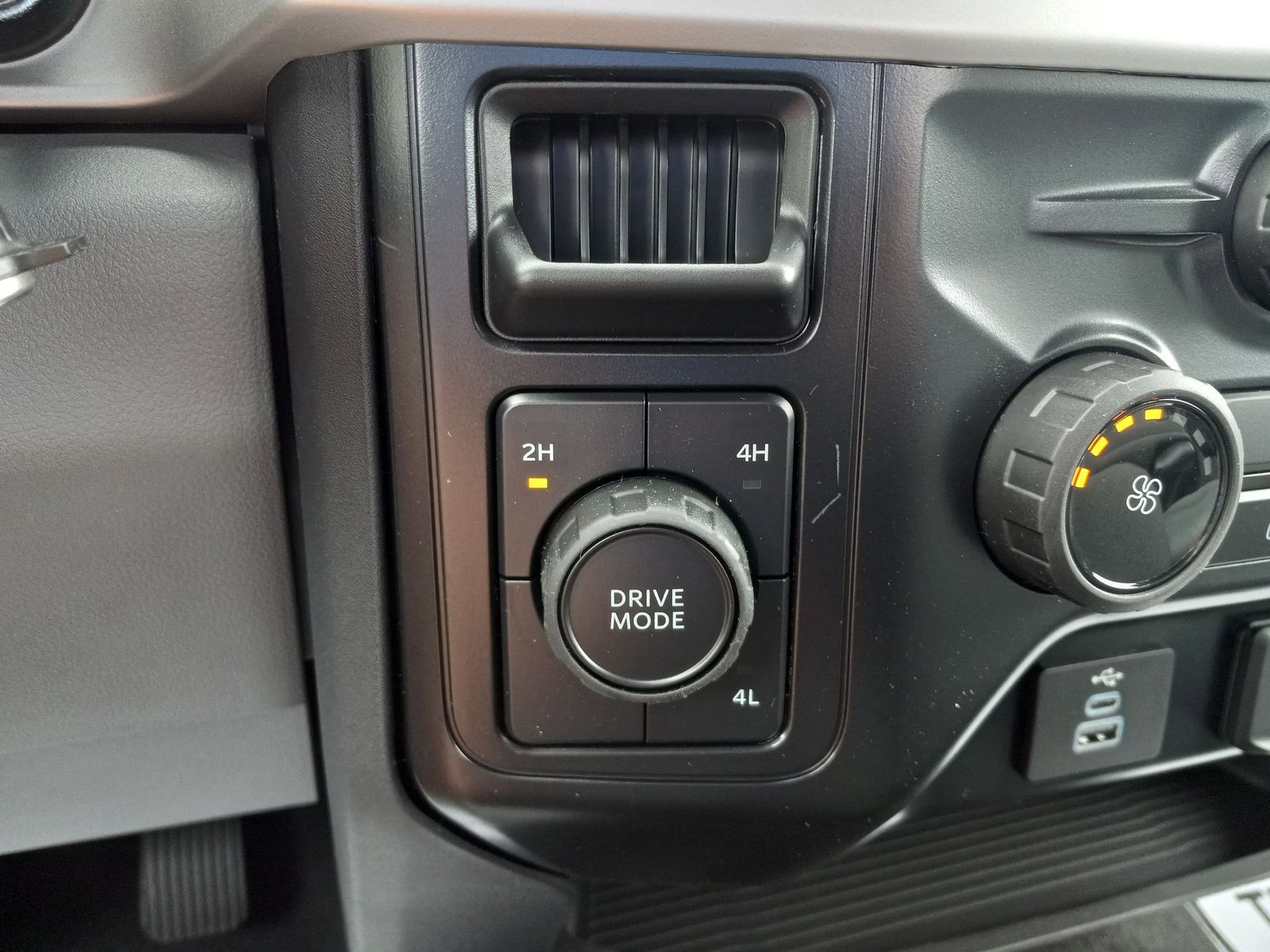 2026 Ford F-250SD image 23
