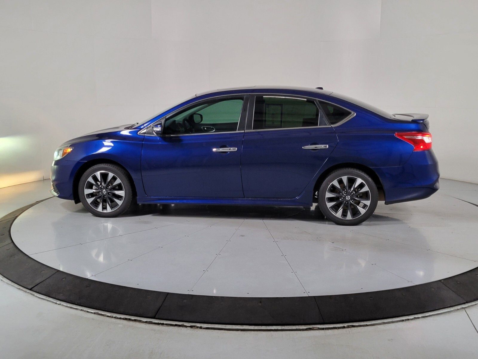 2019 Nissan Sentra SR 7