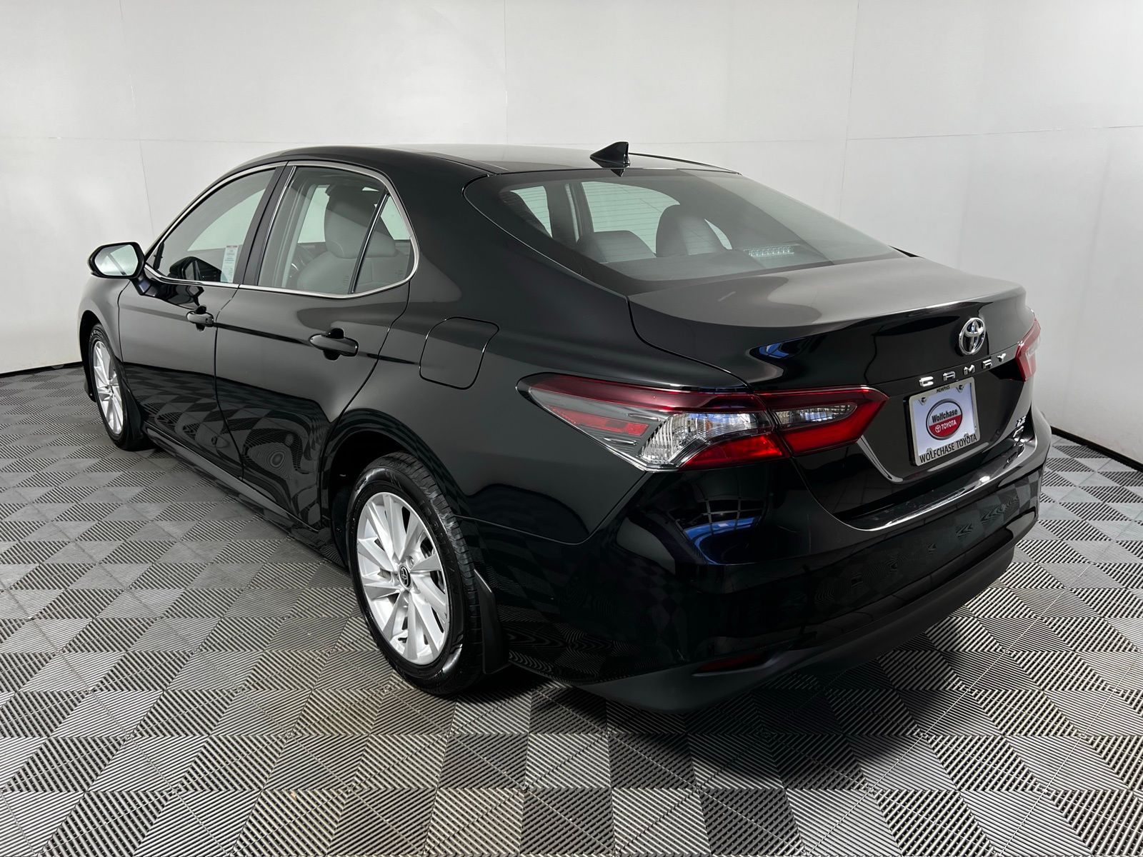 2023 Toyota Camry LE 7