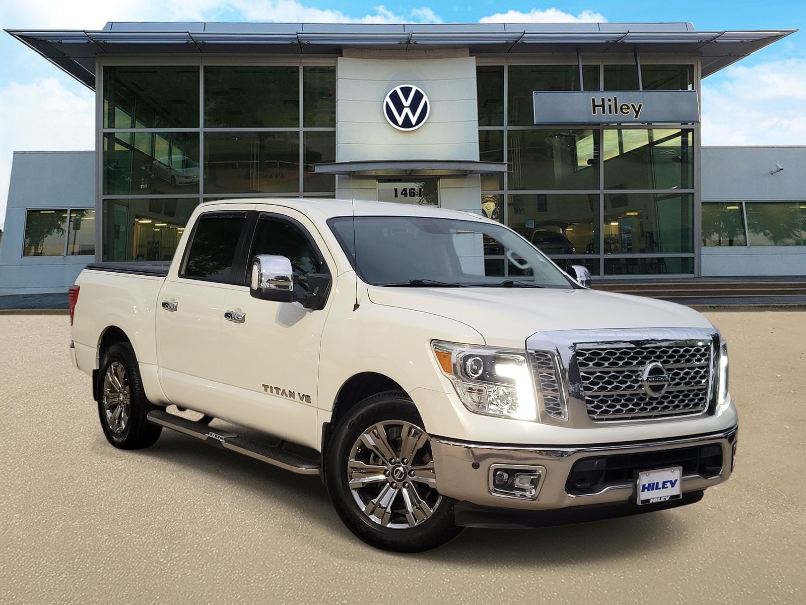 2018 Nissan Titan SL
