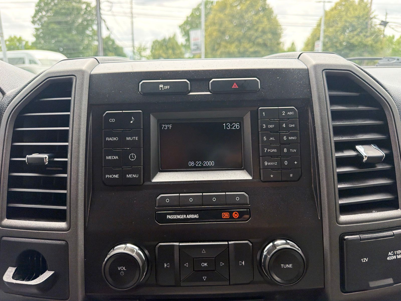 Used 2017 Oxford White Ford XL image 16