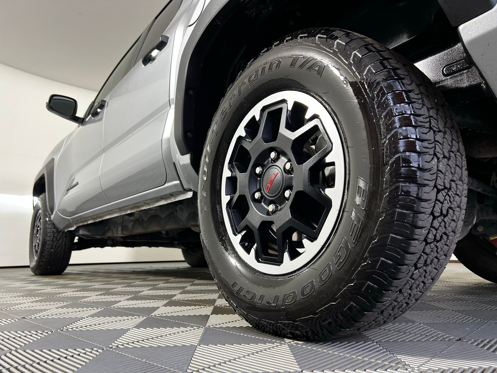 Thumbnail: 2025 Toyota Tacoma - 24