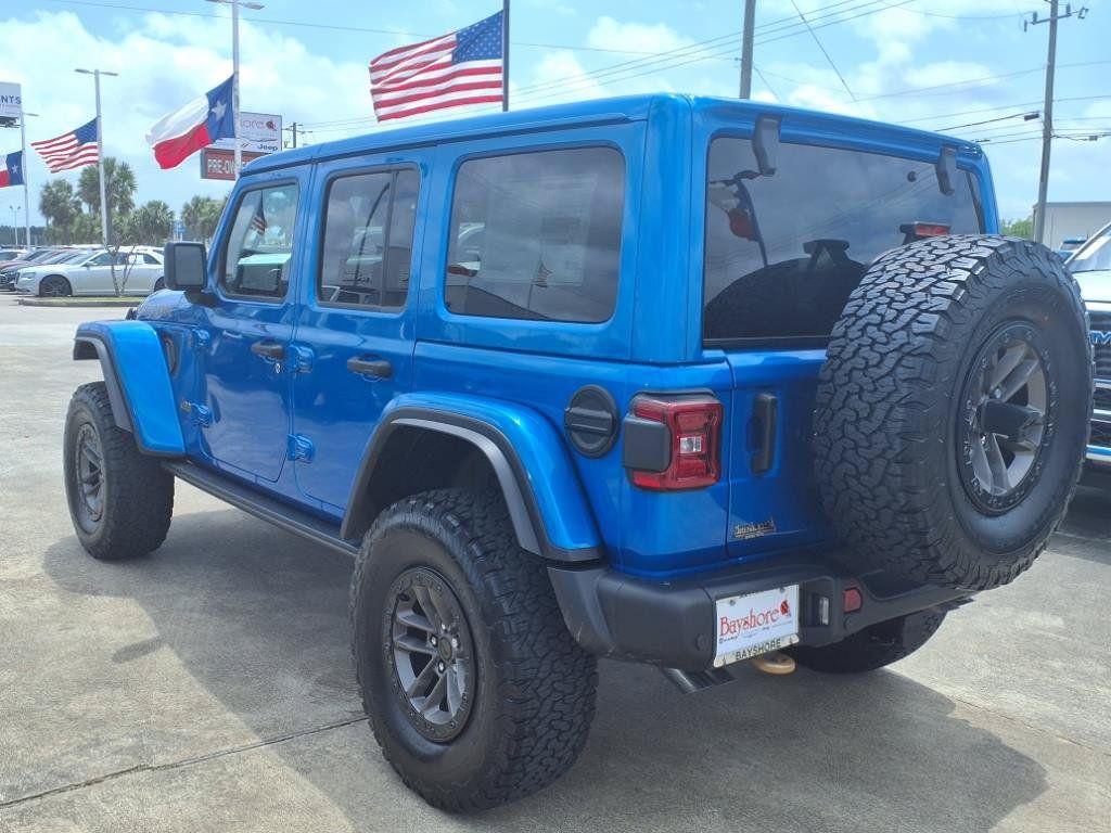2025 Jeep Wrangler Rubicon 392 - 3