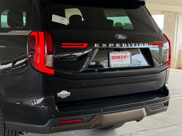 New 2027 Agate Black Metallic Ford King Ranch image 16
