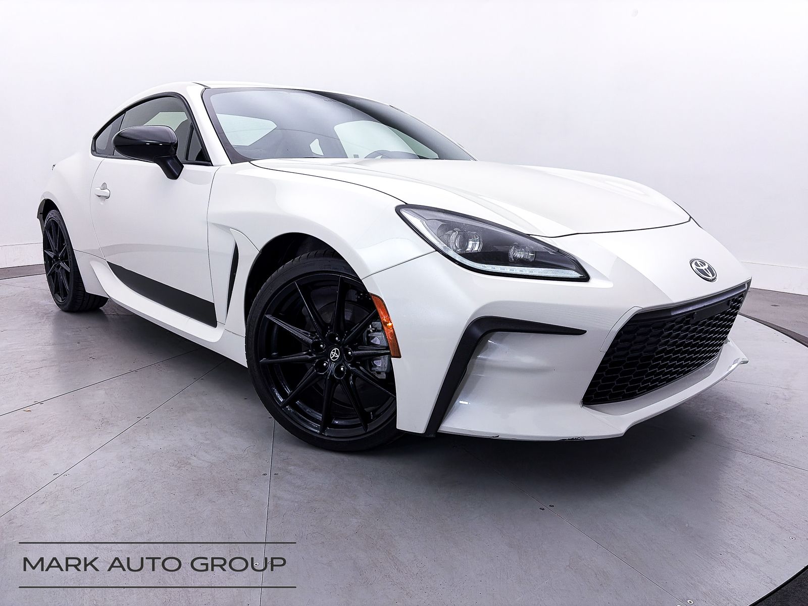 2024 Toyota GR86 Premium