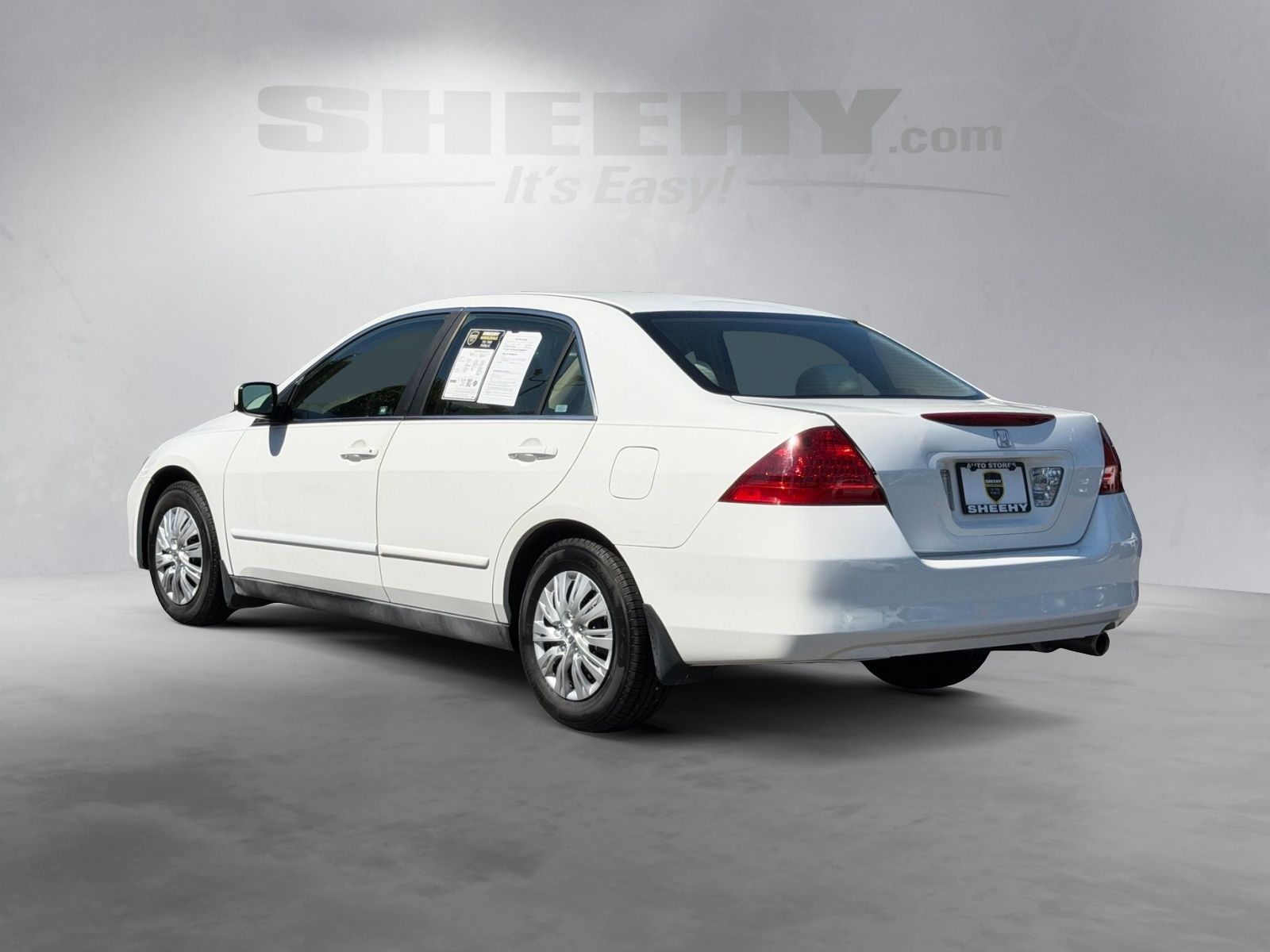 Used 2007 Taffeta White Honda LX image 10
