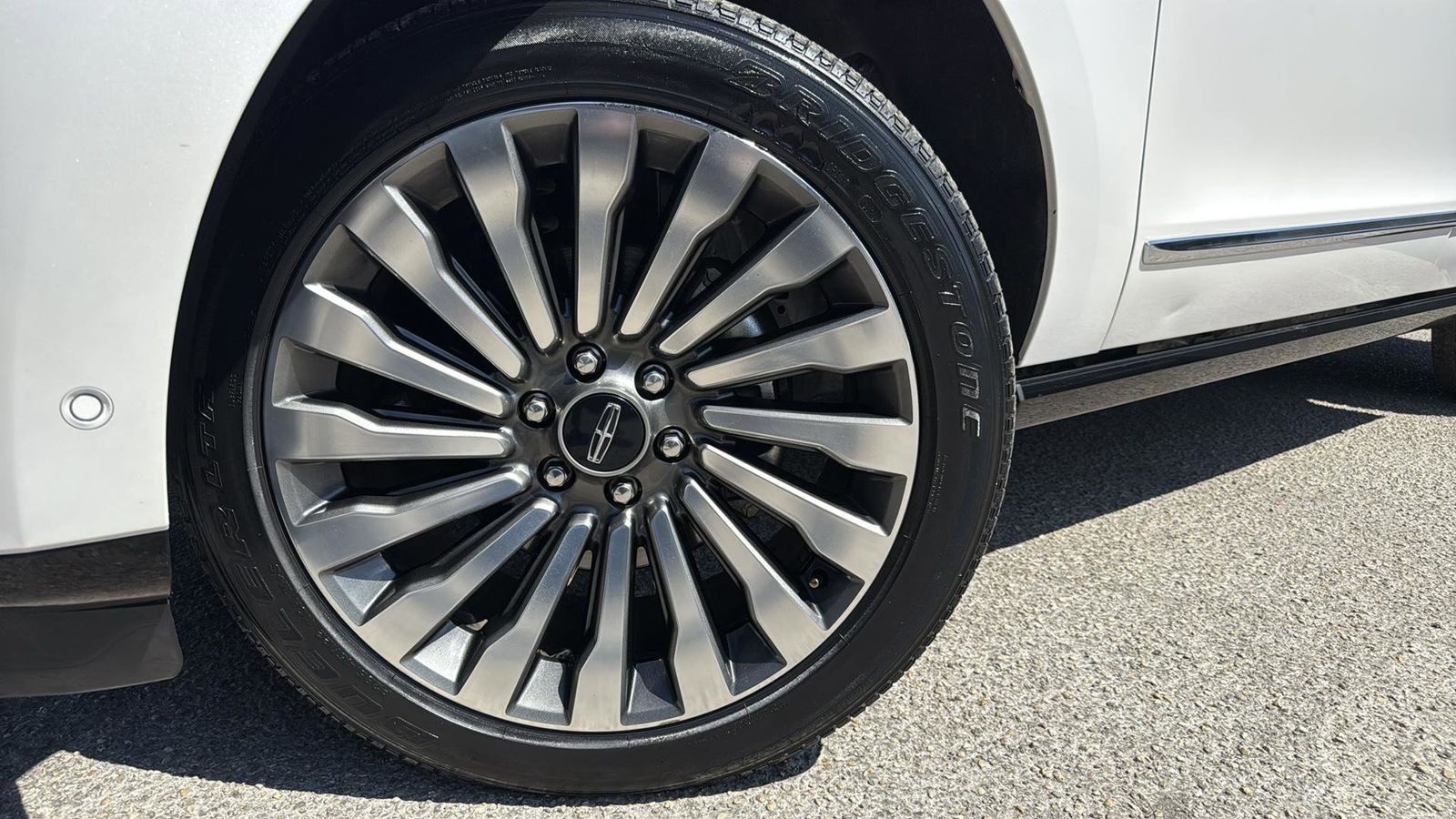 Used Car 2019 Lincoln Navigator  Reserve For Sale Under $35,000 In Austin, Texas