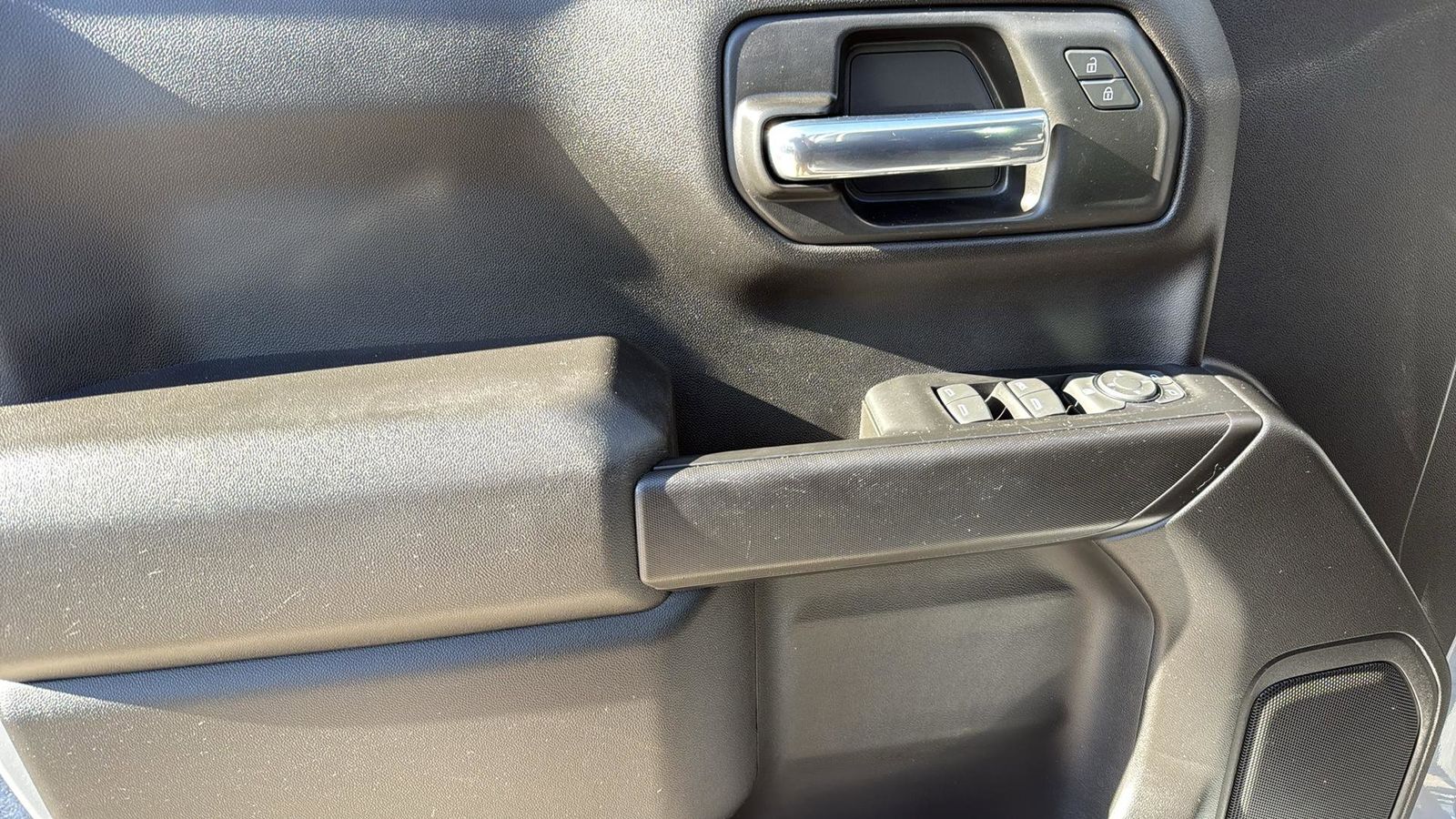 Used Car 2025 Chevrolet Silverado 1500  Custom For Sale Under $40,000 In Austin, Texas