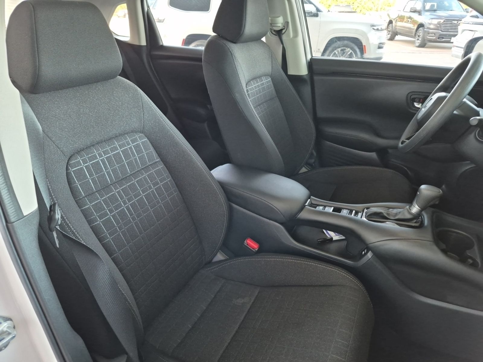 2025 Honda HR-V LX White at Martin Chrysler Dodge Jeep Ram