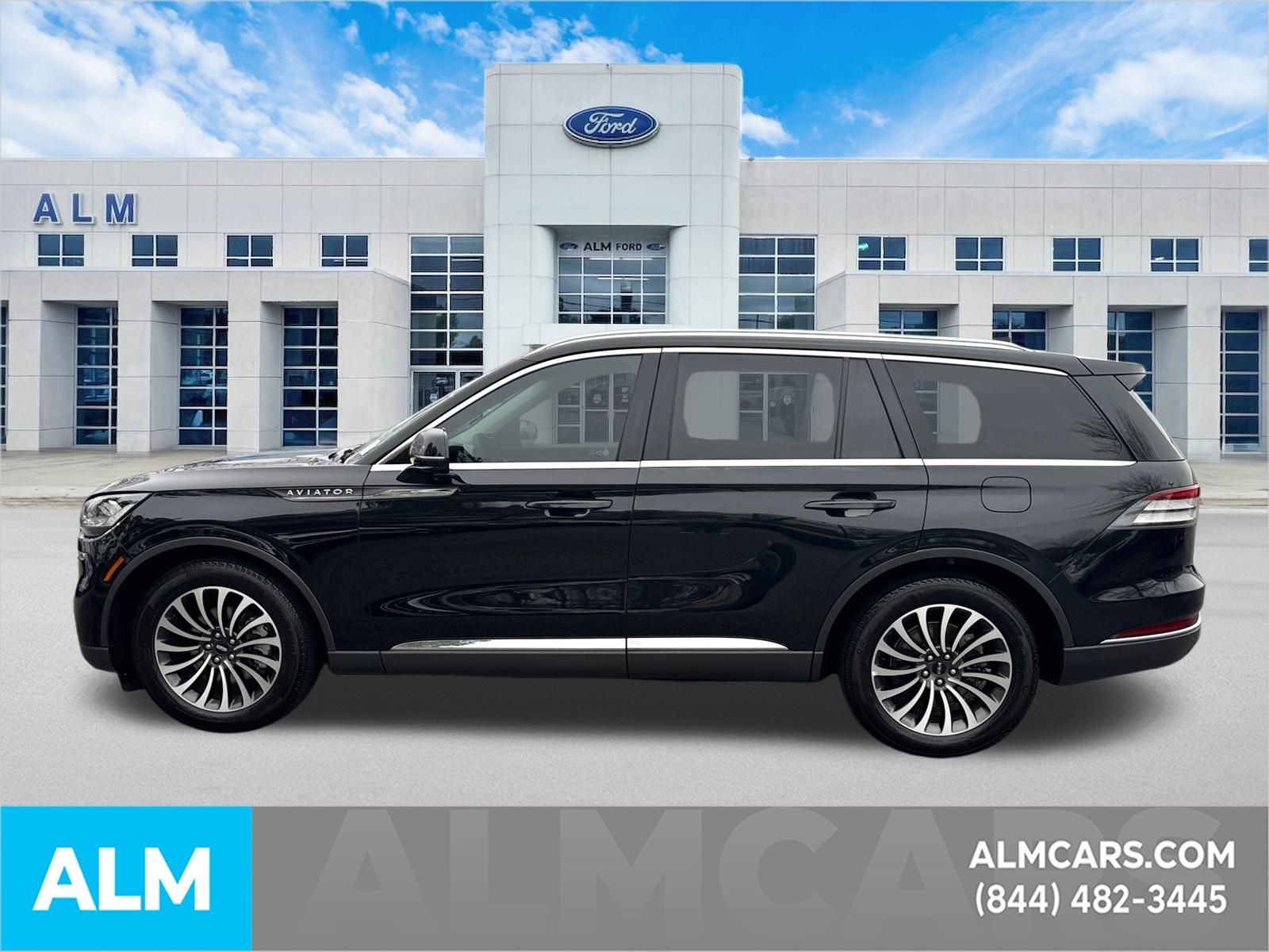 Used 2023 Black Metallic Lincoln Reserve image 9