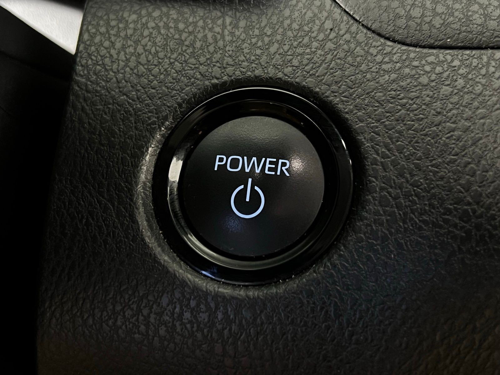 Thumbnail: 2025 Toyota Camry - 19