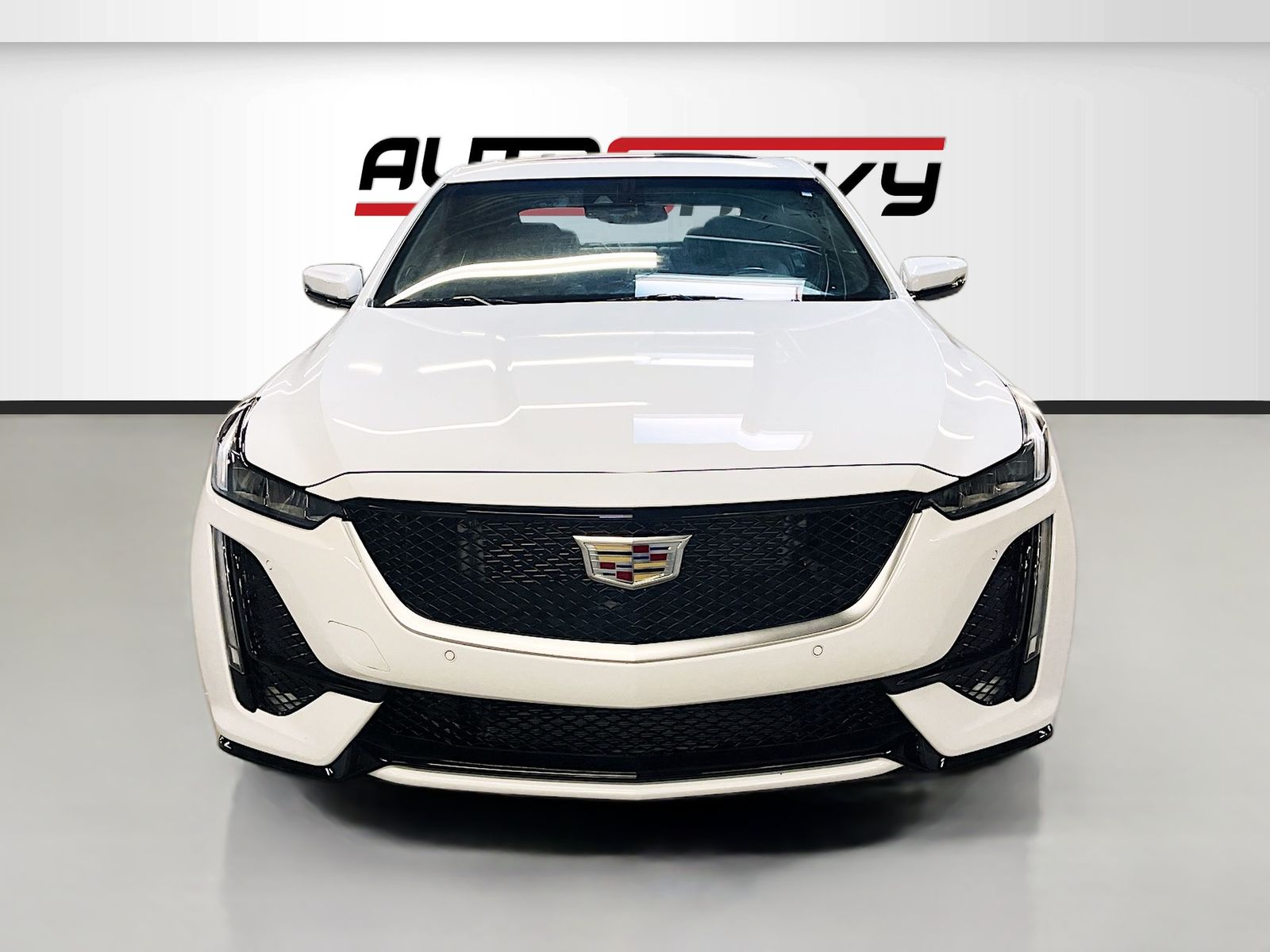 Used 2023 White Cadillac Premium Luxury image 2