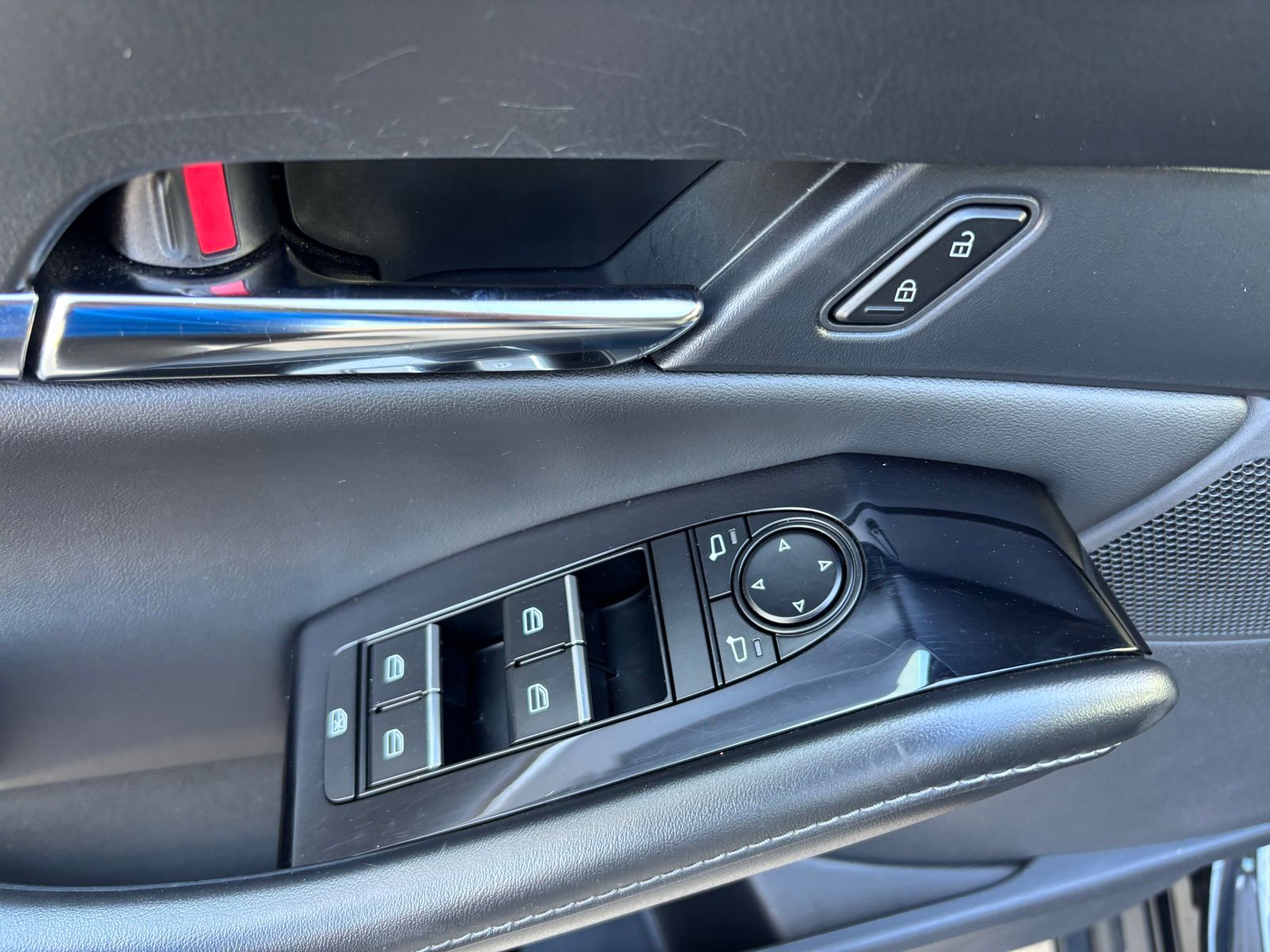 Used Car 2025 Mazda Cx-30  2.5 S Preferred Package For Sale Under $25,000 In Austin, Texas