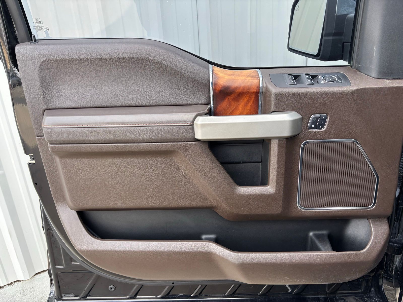 Used Car 2016 Ford F-150  King Ranch For Sale Under $25,000 In Austin, Texas