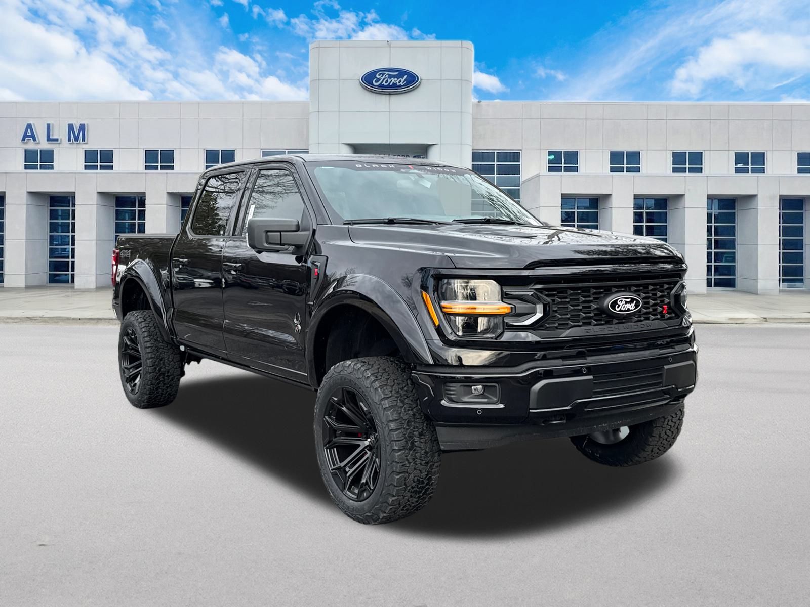 New 2026 Agate Black Metallic Ford XLT image 4