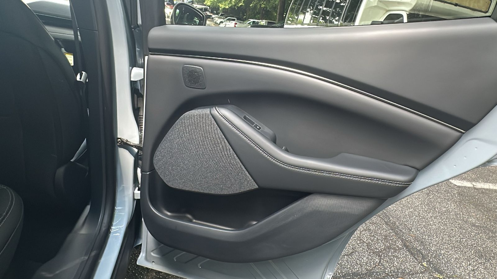New 2026 Glacier Gray Metallic Tri-coat Ford Premium image 17