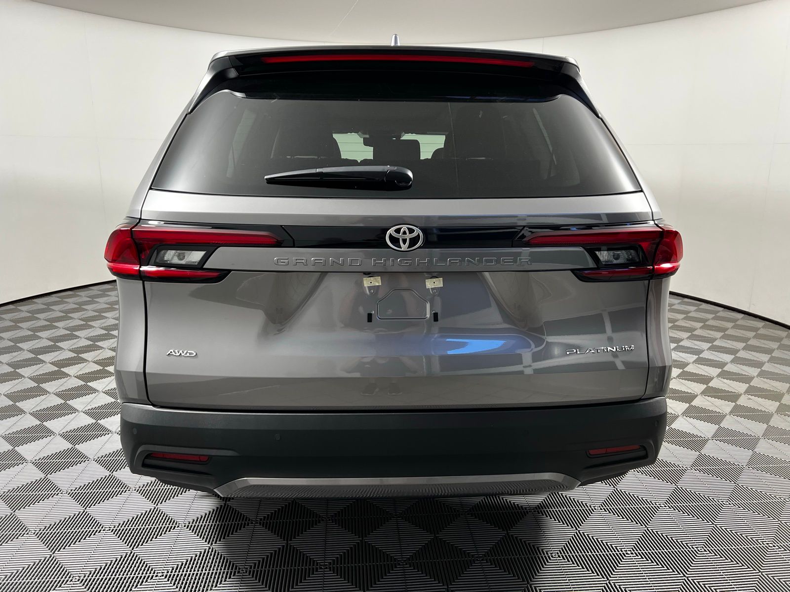 Thumbnail: 2025 Toyota Grand Highlander - 6