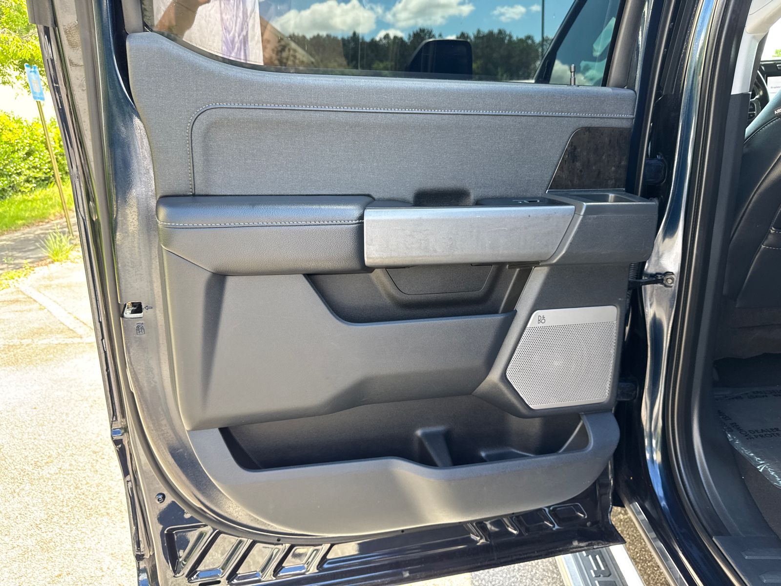 Used 2024 Blue Ford Lariat image 21